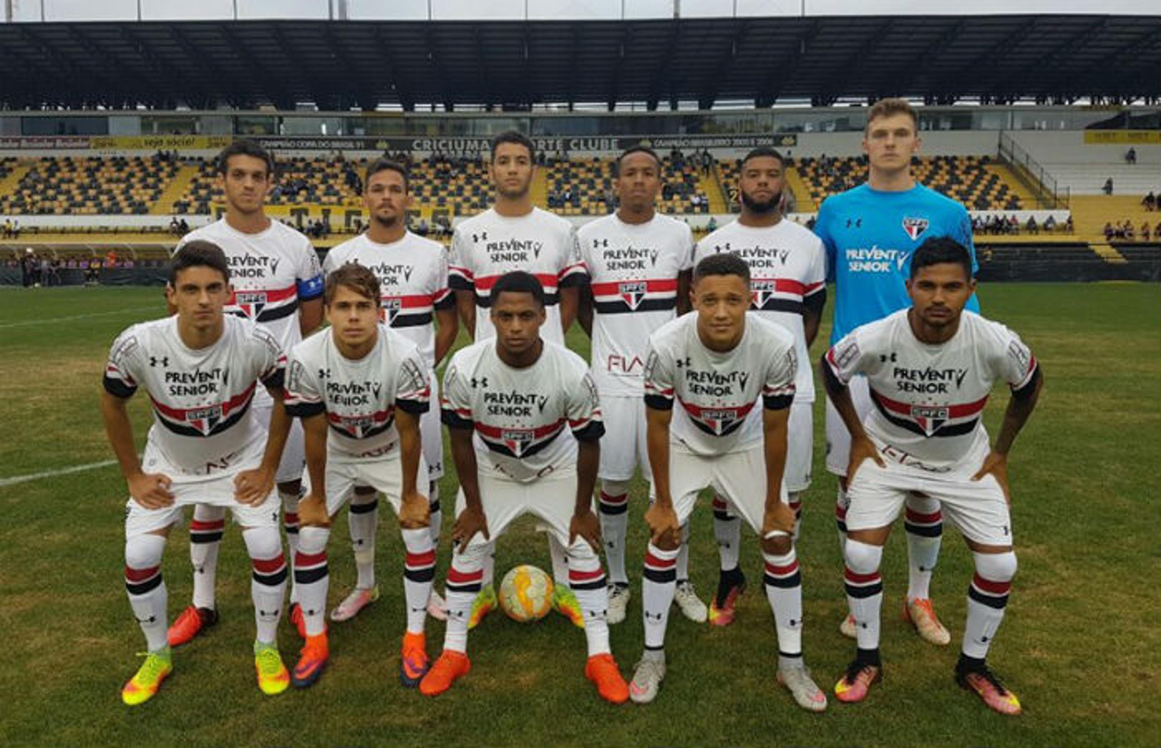 São Paulo segura empate sem gols e vai à semi da Copa do Brasil Sub-20