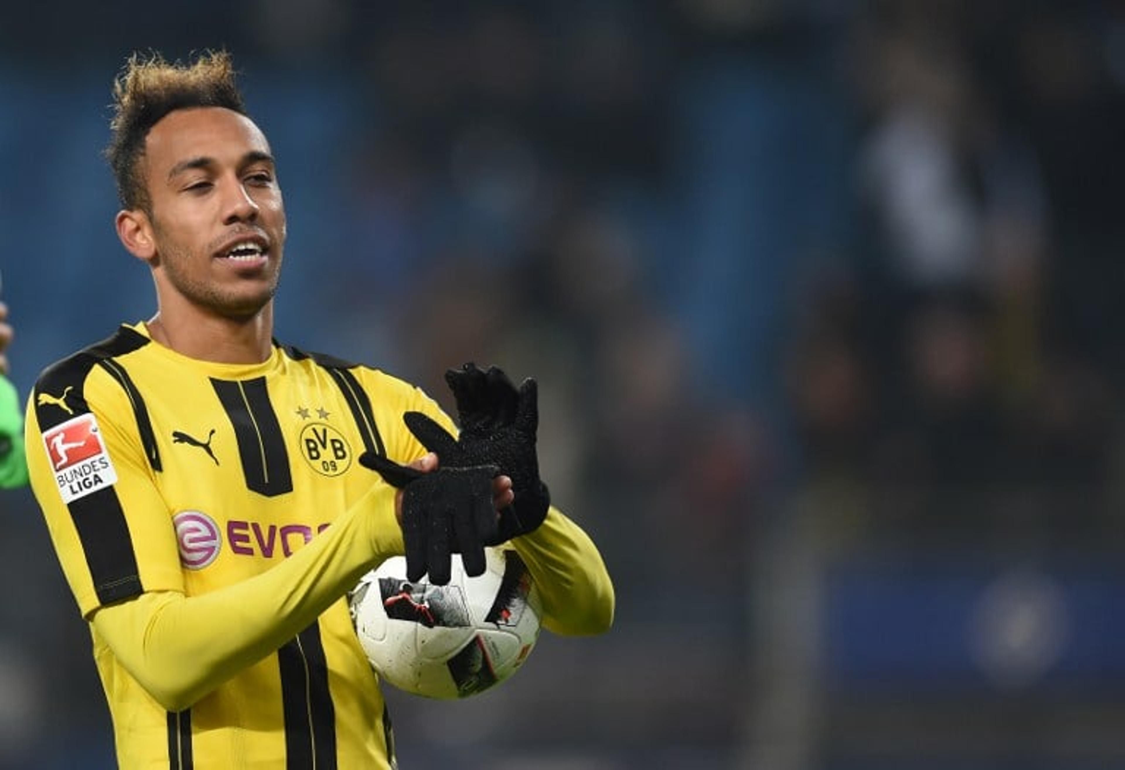 Borussia Dortmund desmente oferta de R$ 510 milhões por Aubameyang