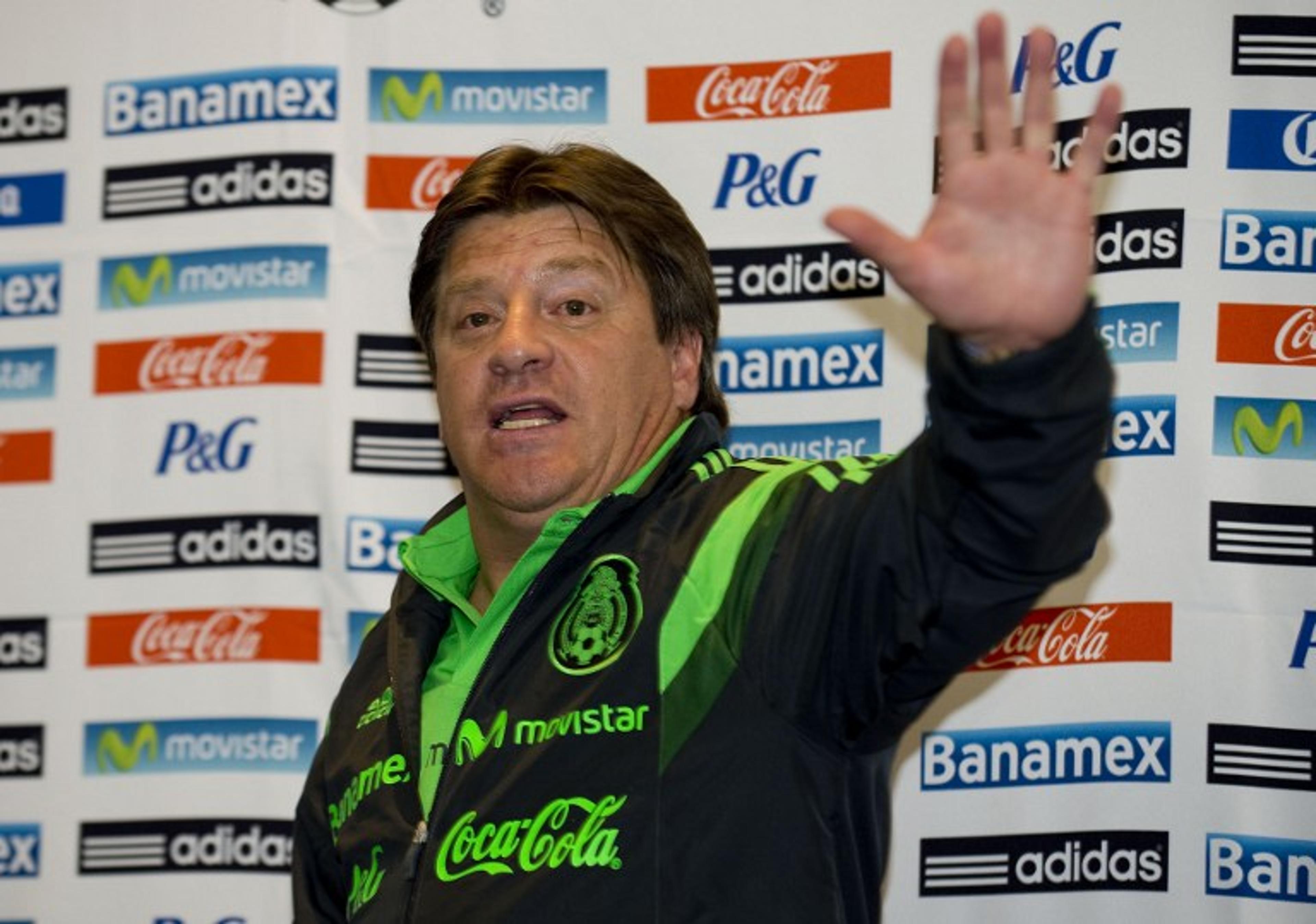 Técnicos cogitam assumir a vaga de Osorio na seleção do México