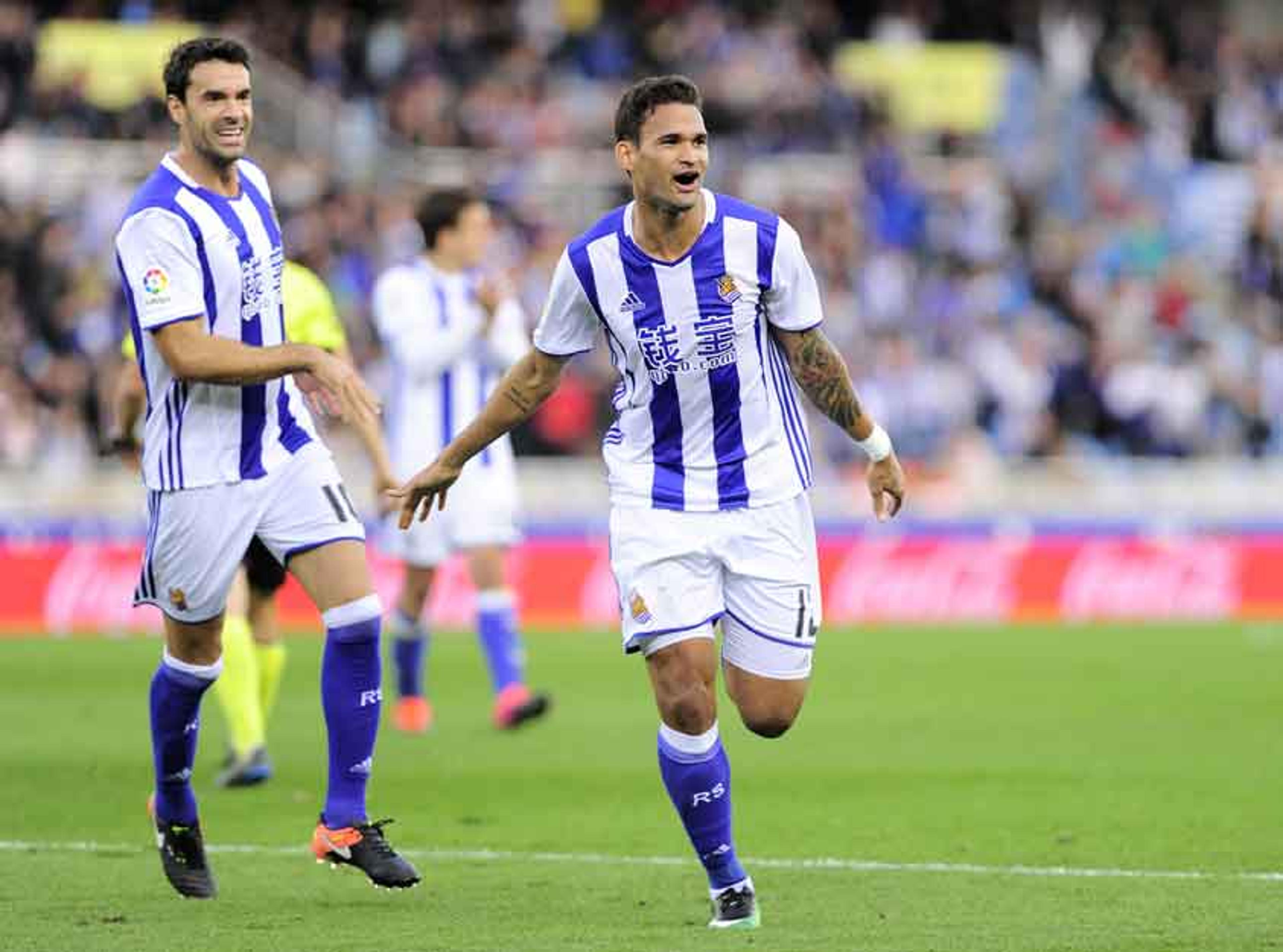 Willian José faz dois e garante vitória da Real Sociedad sobre o Valencia