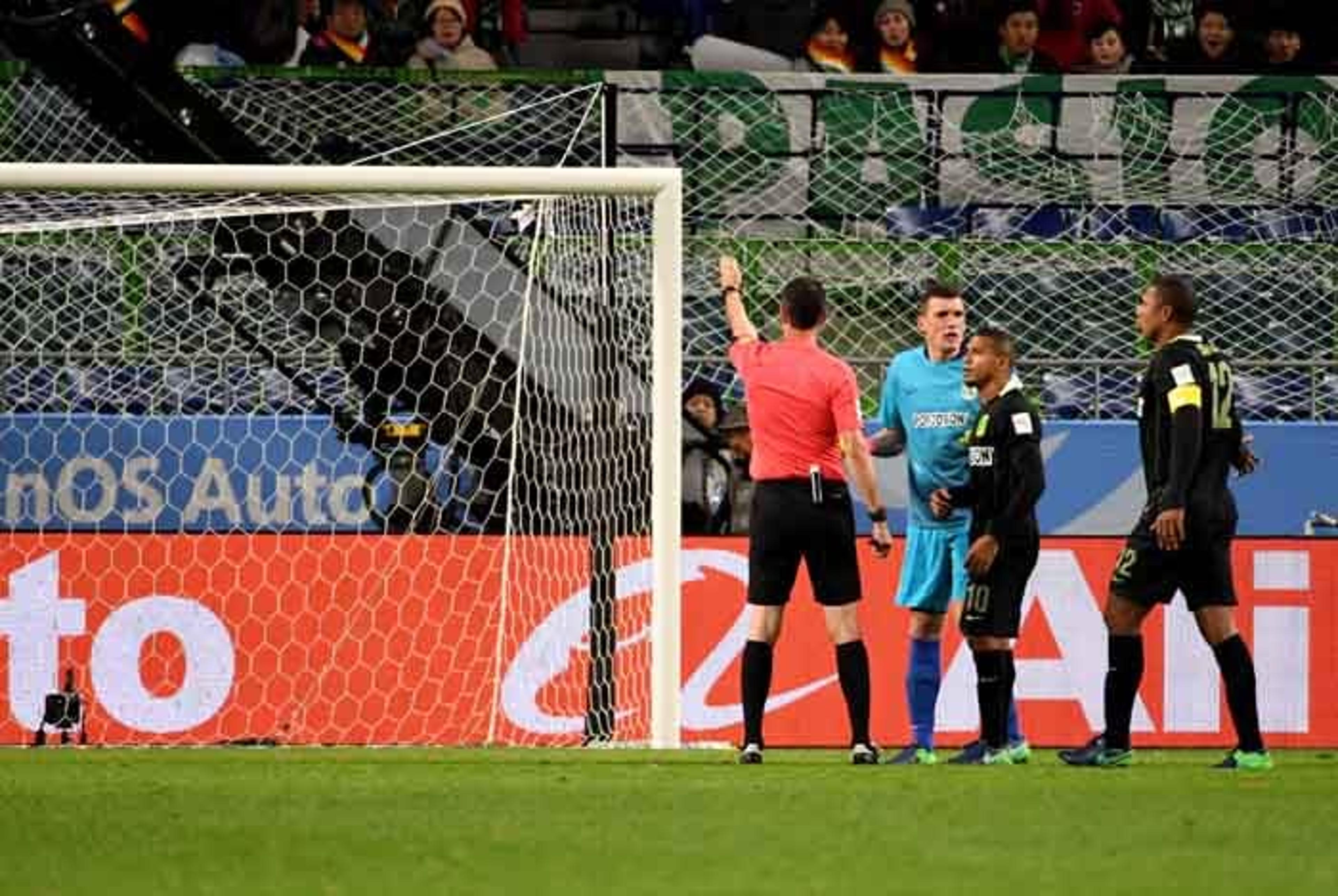 Goleiro do Nacional comenta pênalti marcado e lamenta queda precoce