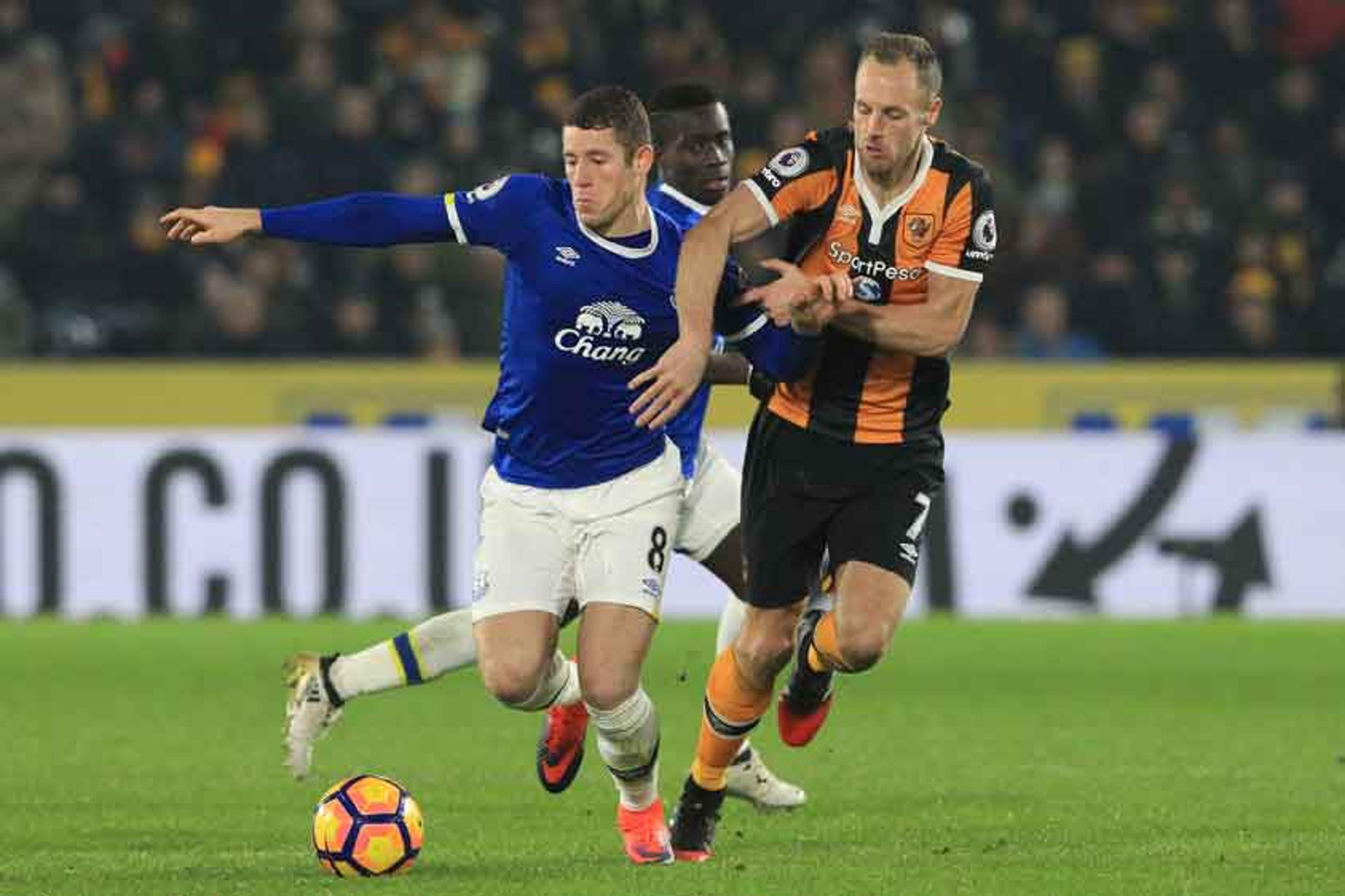 Pilar do Everton, meia Ross Barkley pede para ser negociado na janela