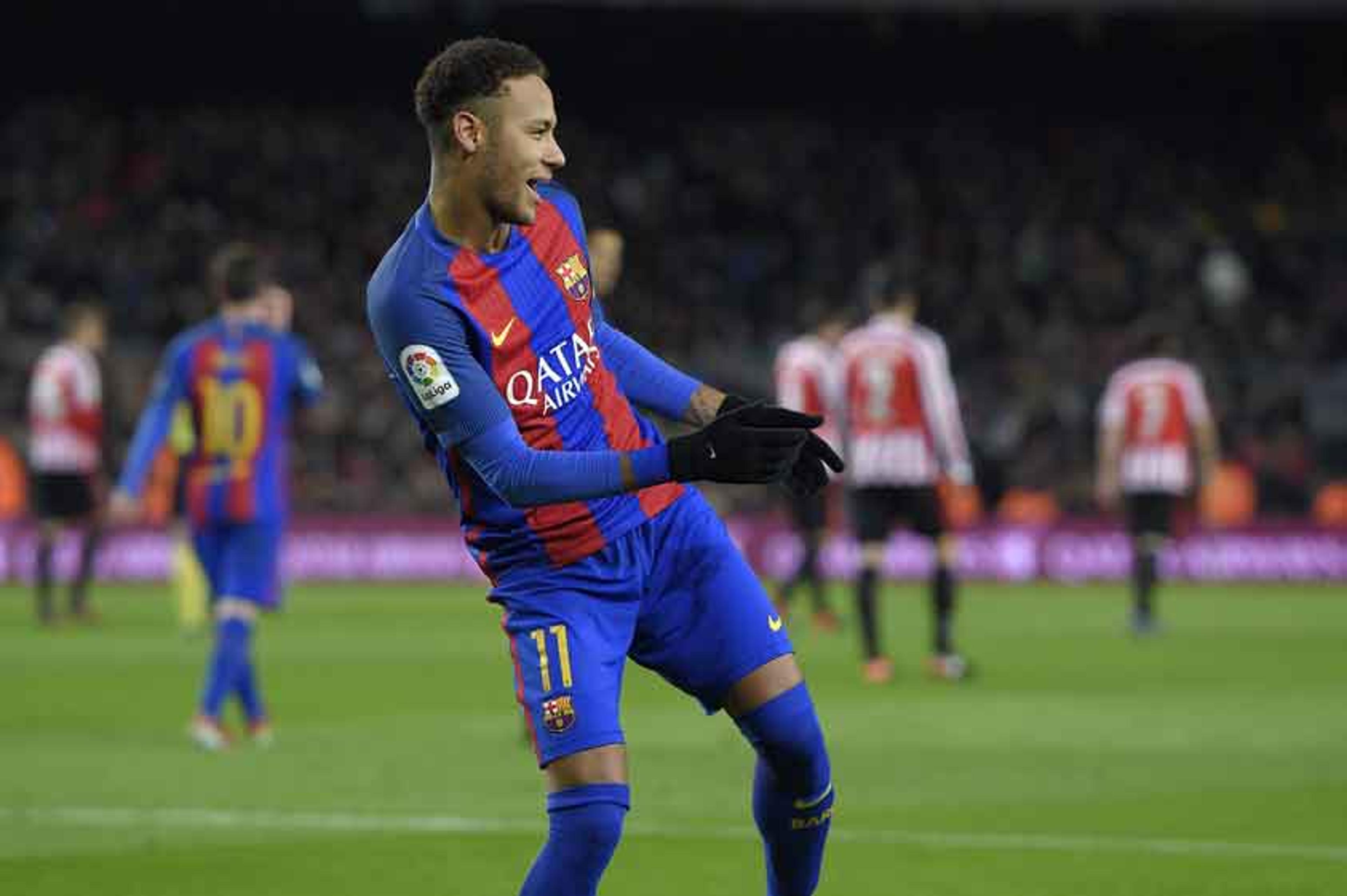 Neymar volta a marcar, Barcelona vence e avança na Copa do Rei