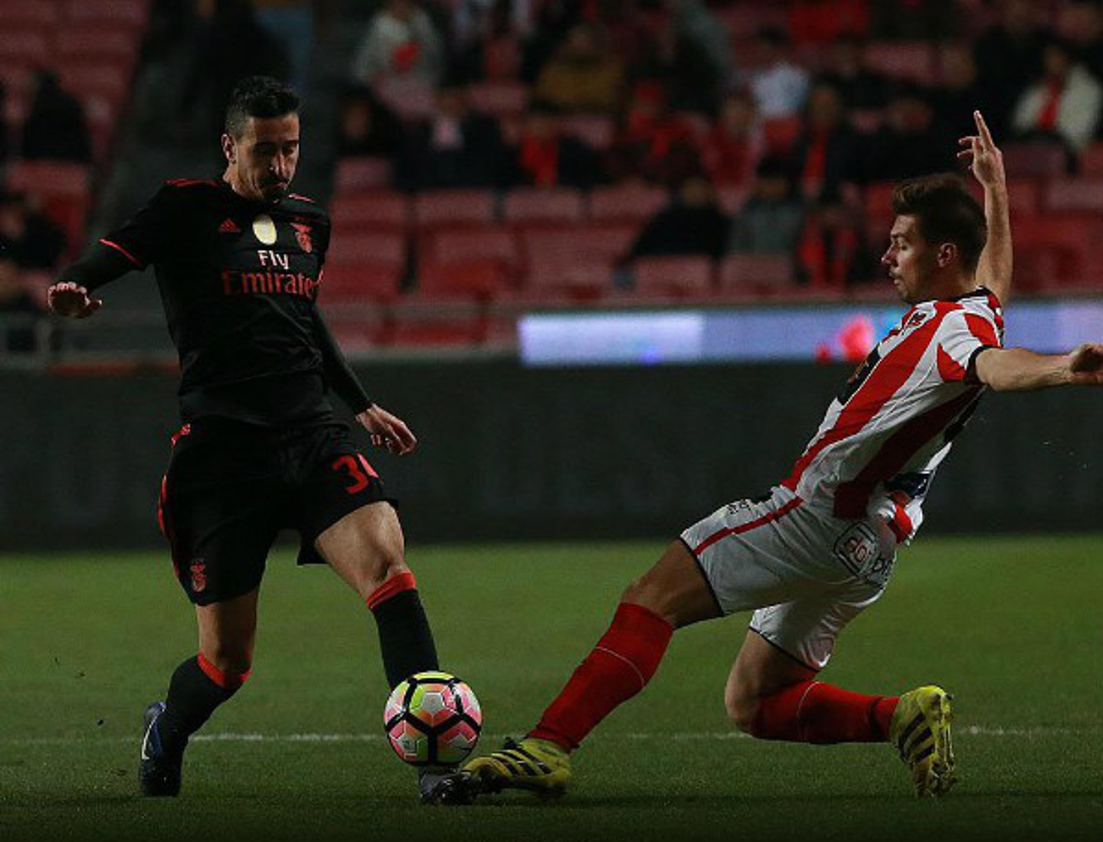 Benfica massacra o Leixões e avança às semifinais da Taça de Portugal