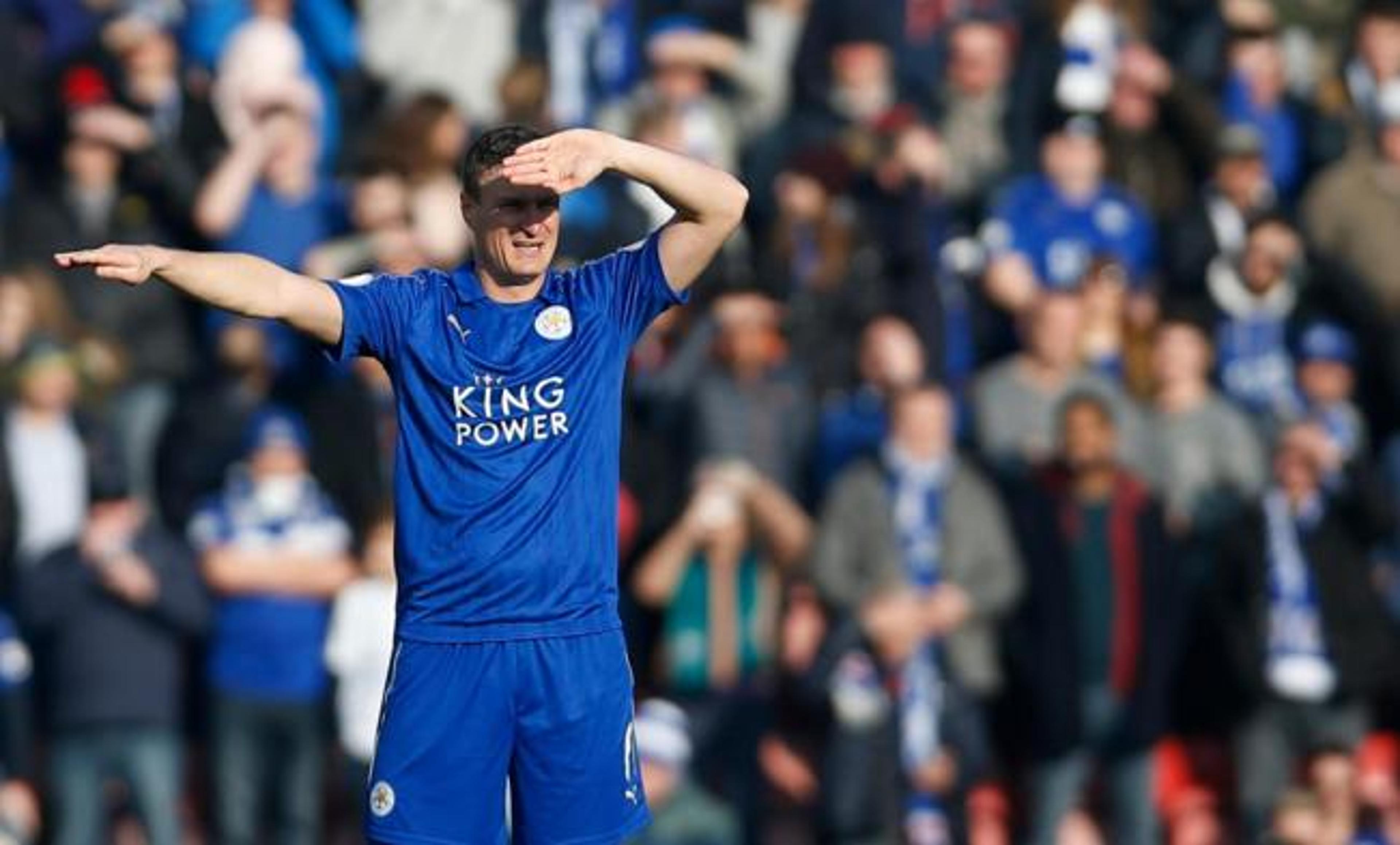 Que fase! Leicester é goleado e volta a ficar ameaçado pela degola