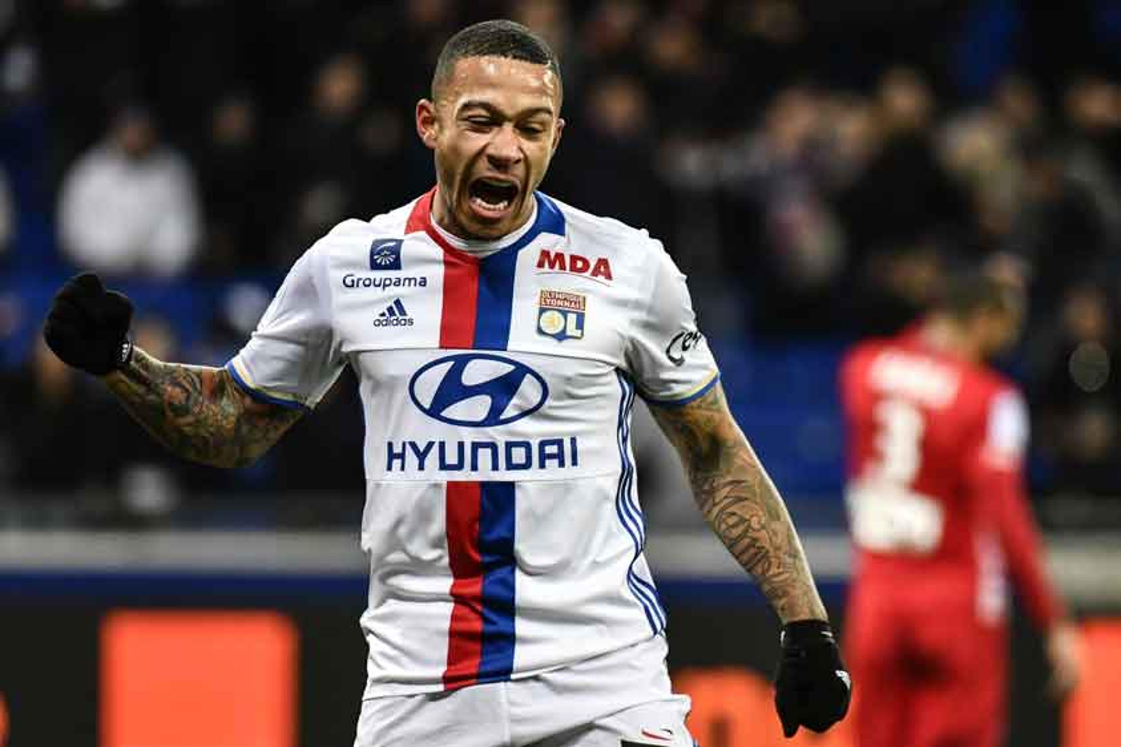 Depay faz seu primeiro gol, e Lyon goleia o Nancy pelo Francês