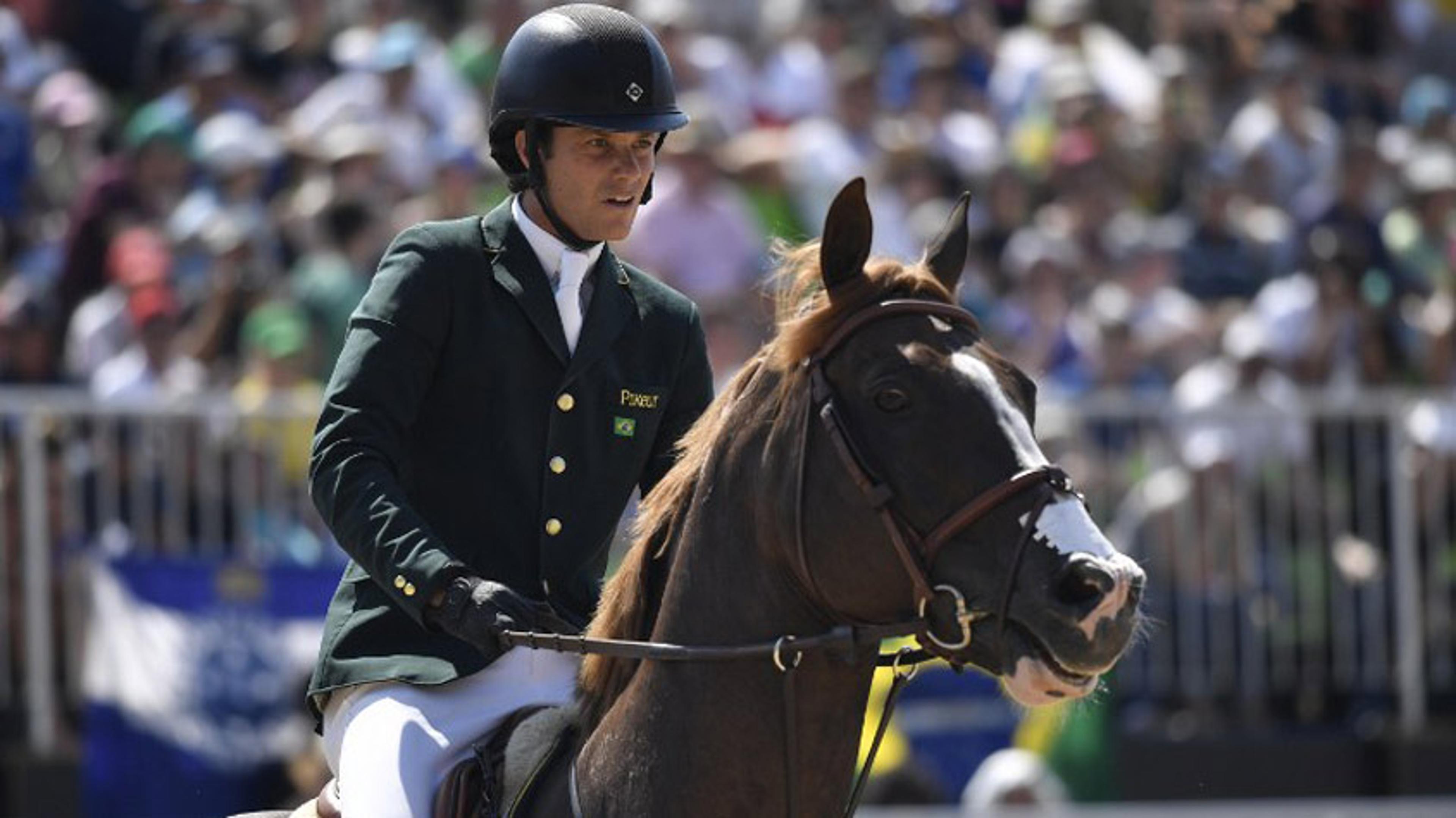 Brasil leva o ouro no hipismo saltos e garante vaga em Tóquio-2020