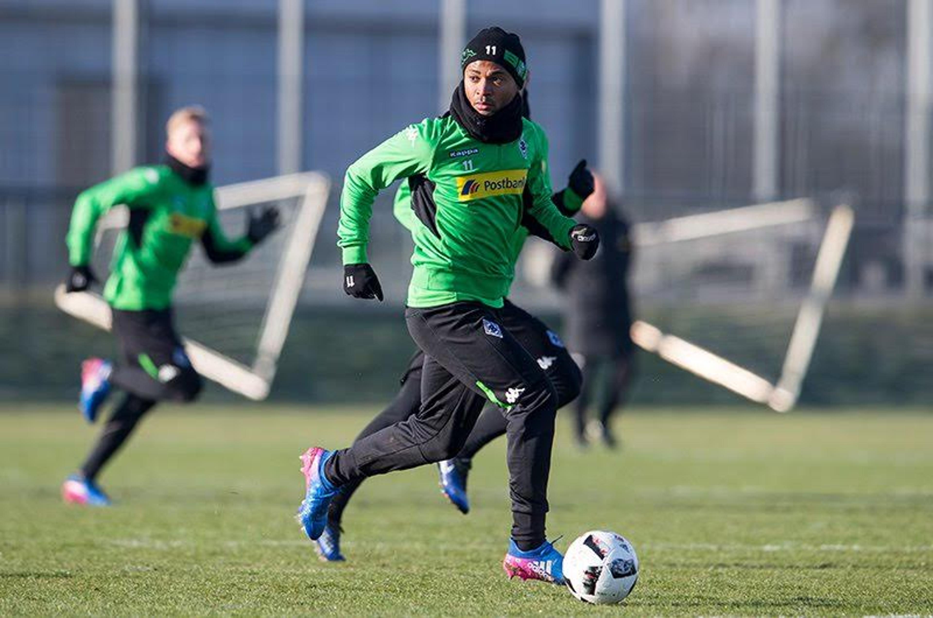 Gladbach terá o reforço de Raffael para evitar queda na Liga Europa