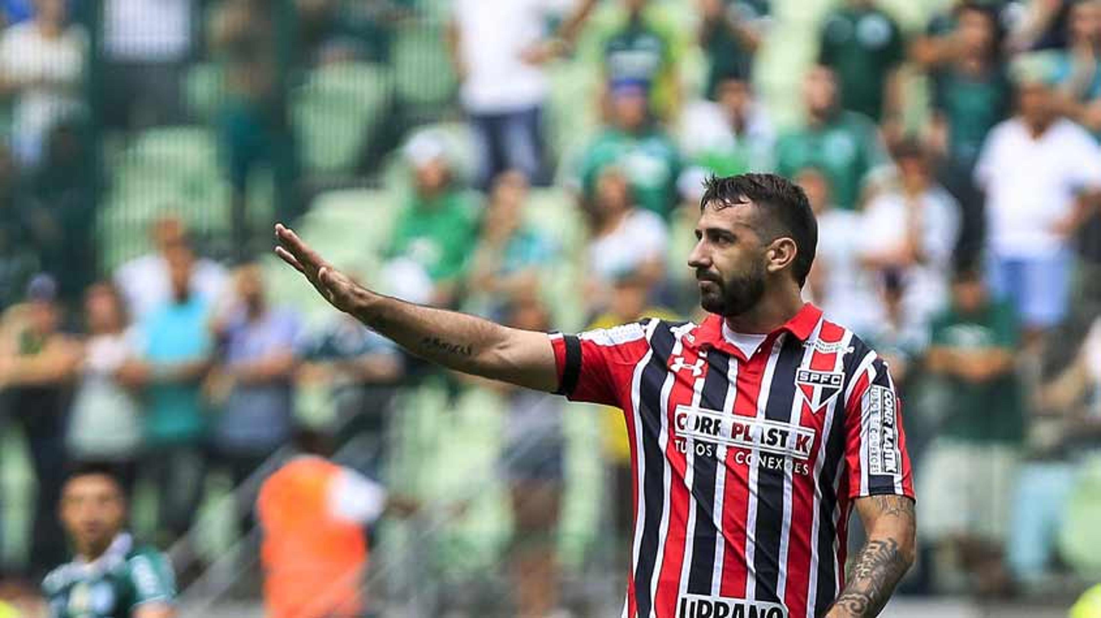 Depois de garantir Pratto, banco deve ser patrocinador master do São Paulo