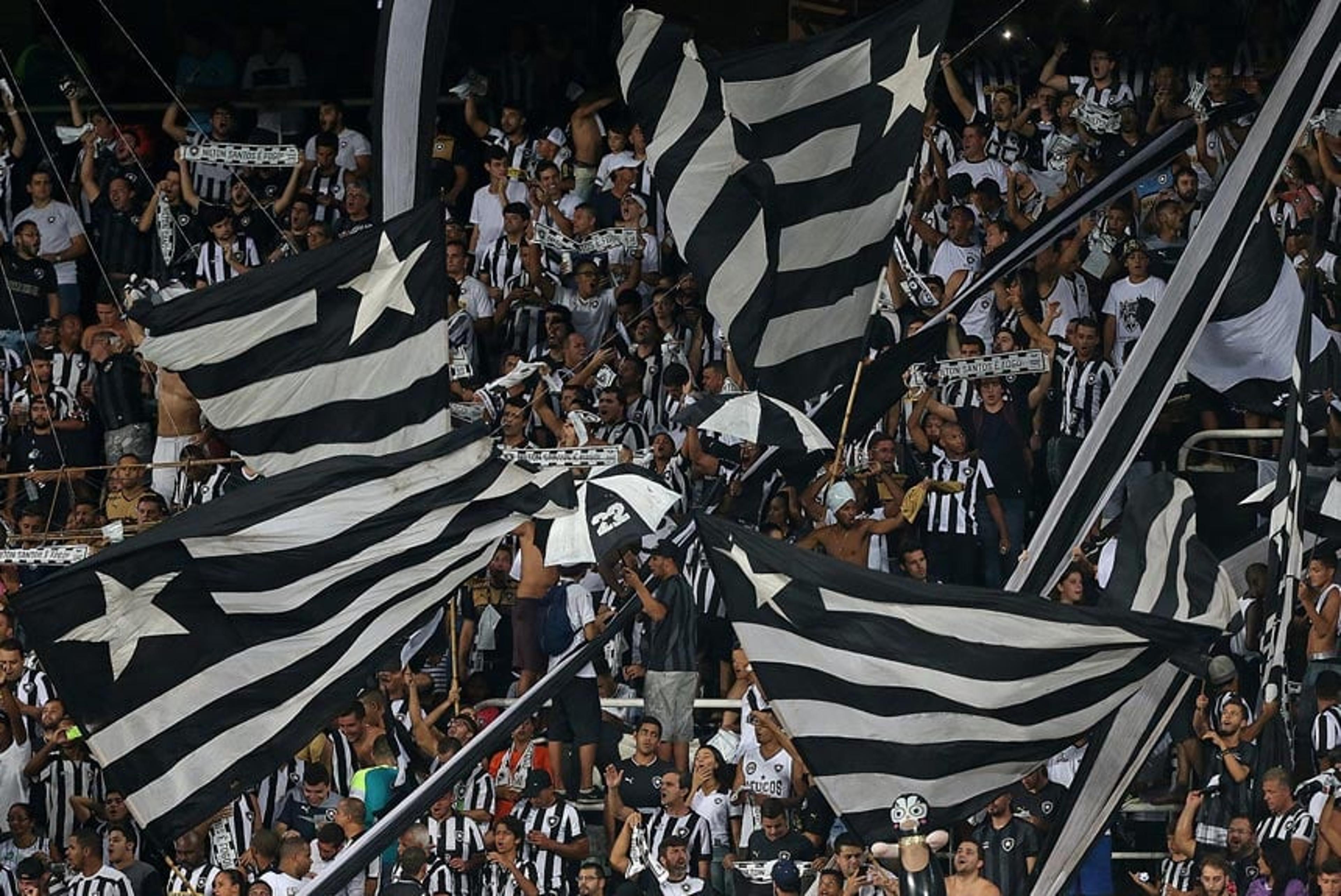 Botafogo mantém crescimento e fica perto da marca de 30 mil sócios