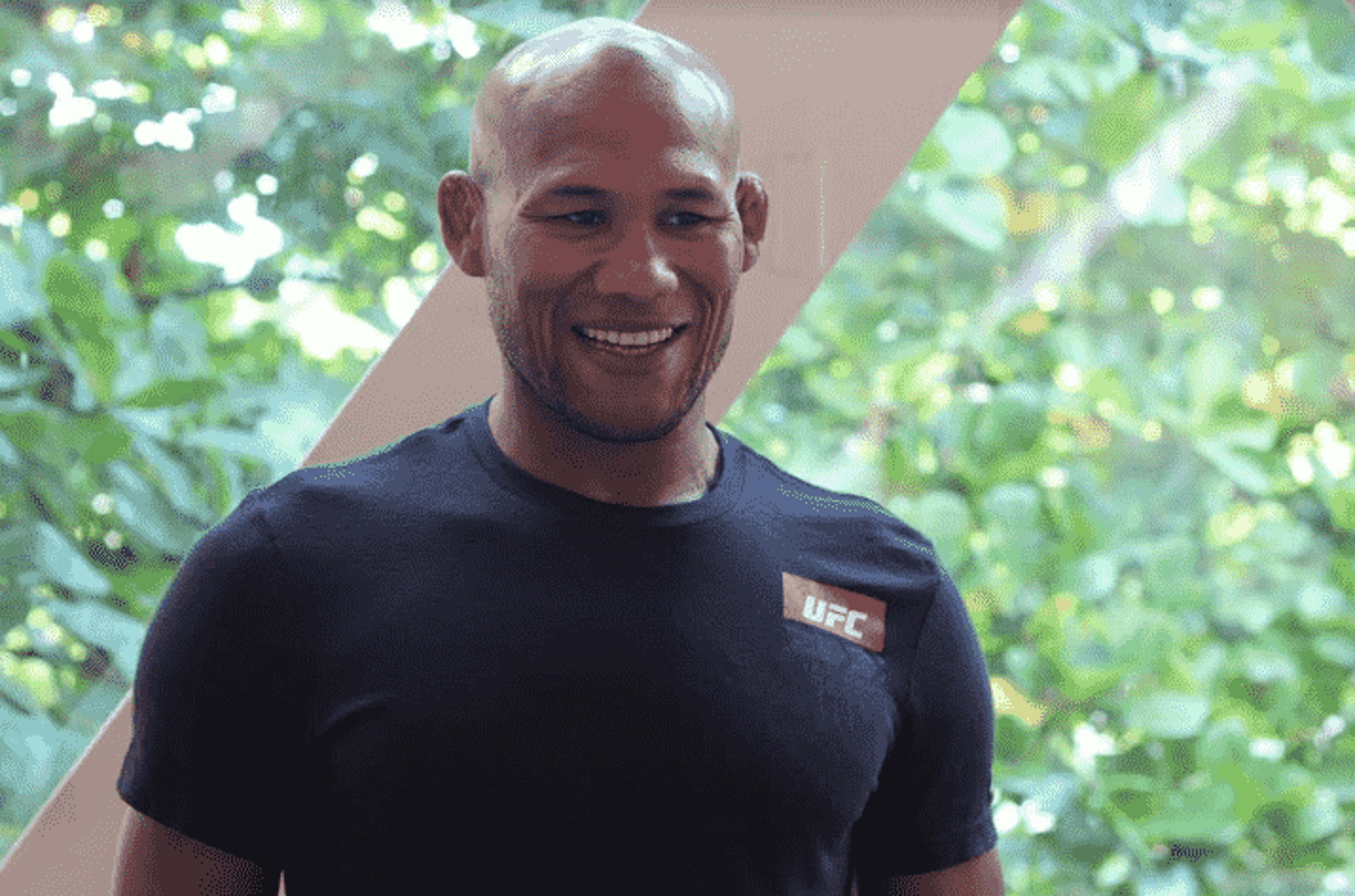 Brasileiro Ronaldo Jacaré era favorito para duelo no UFC 249