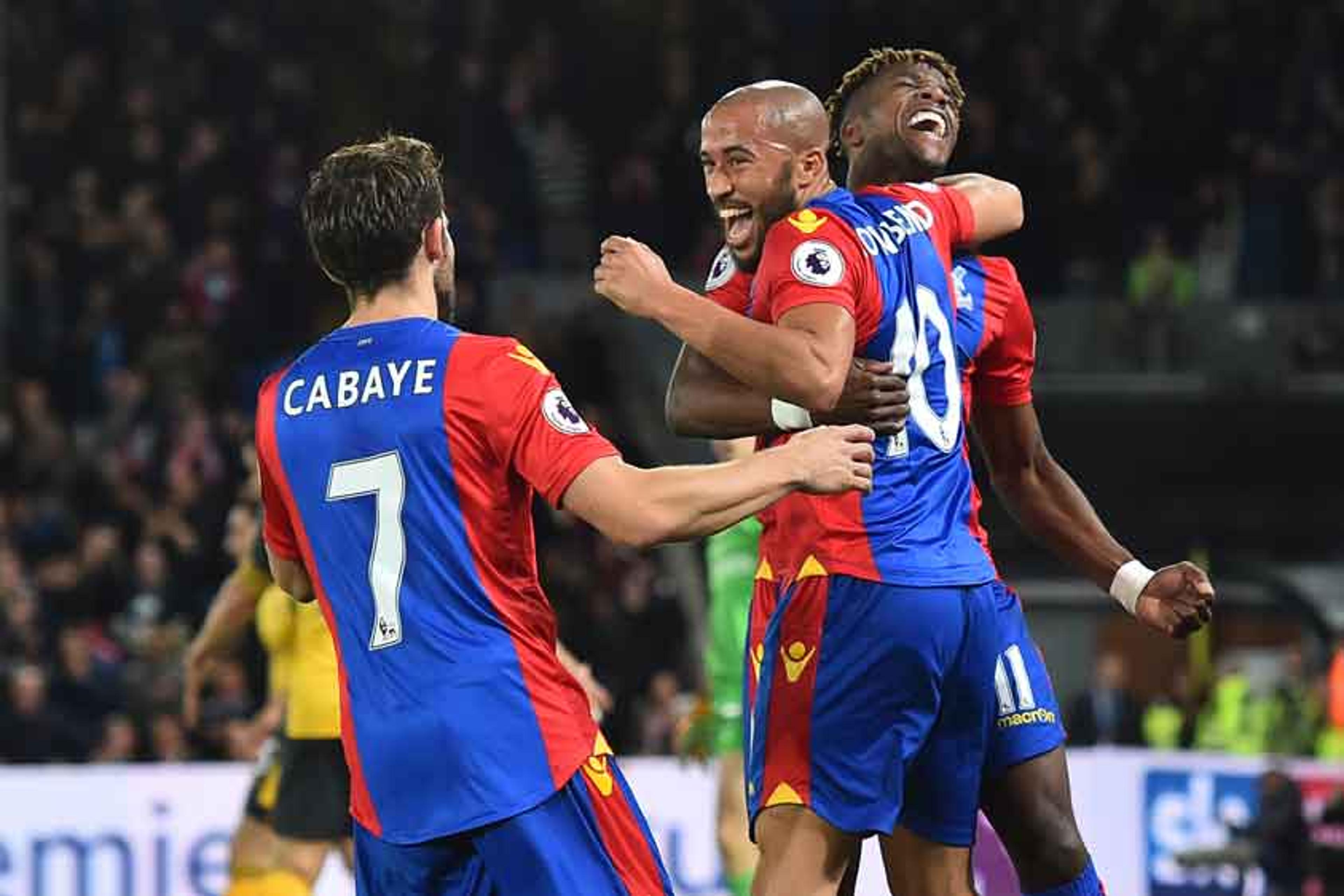 Arsenal perde feio do Crystal Palace e vê Liga dos Campeões bem distante