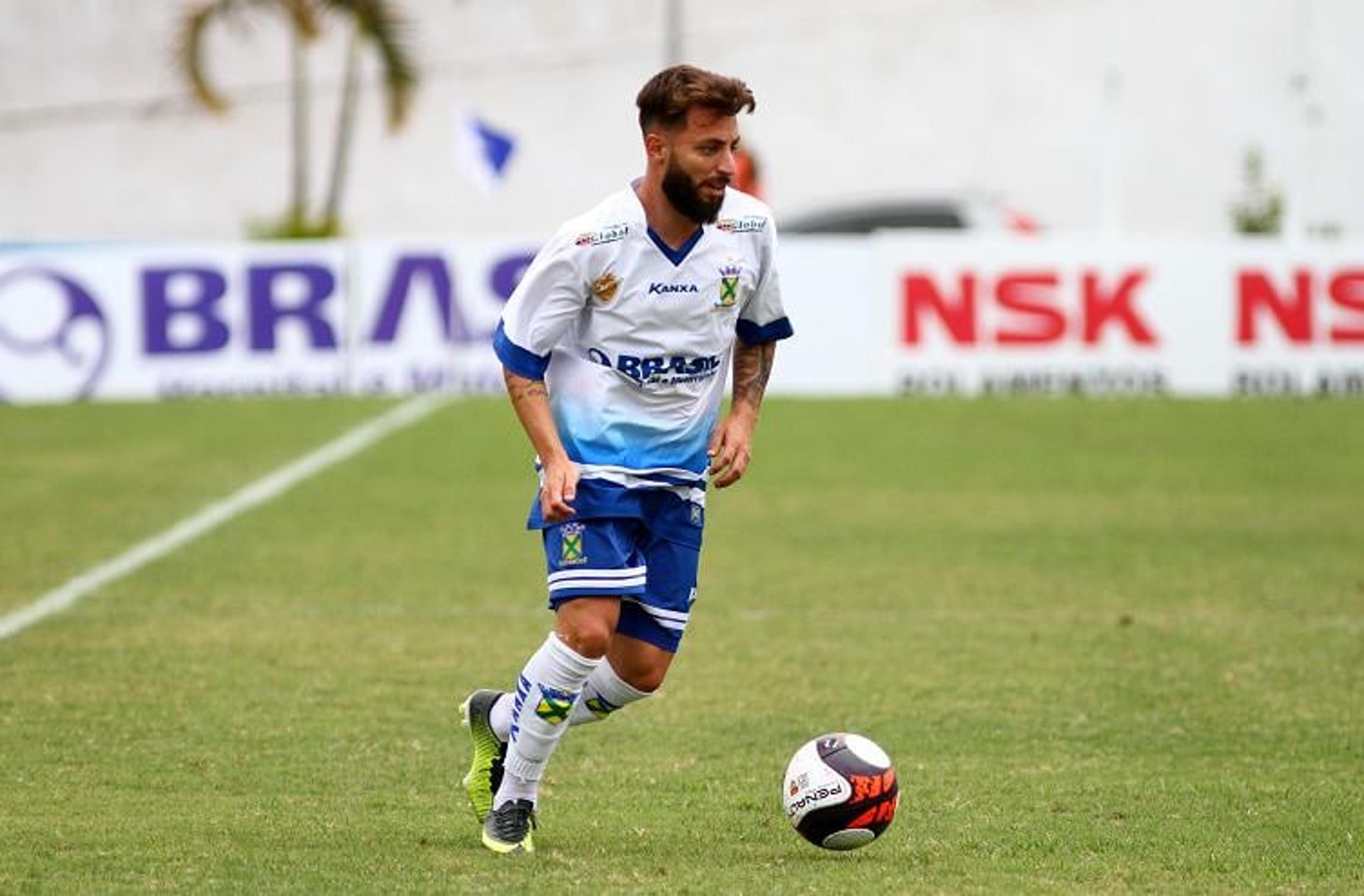 Boa Esporte acerta com Garré, meia destaque do Santo André no Paulistão