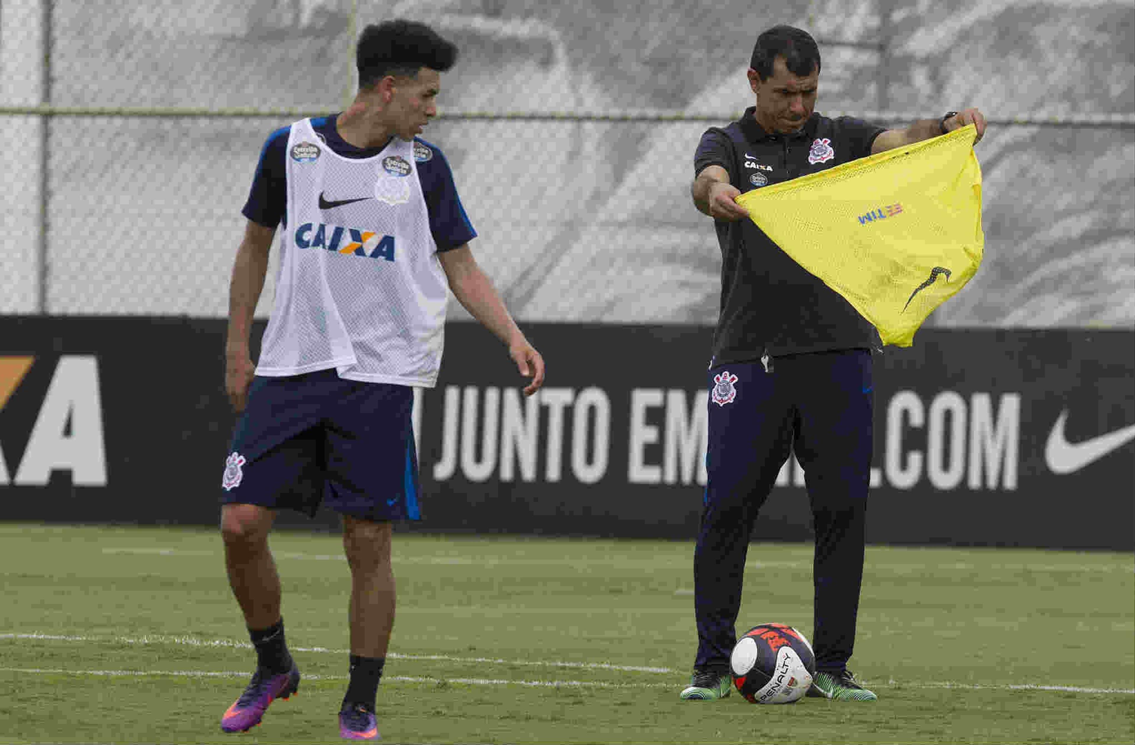 Mesmo em boa fase, Carille mantém ‘fardo’ no Corinthians: recuperar trio