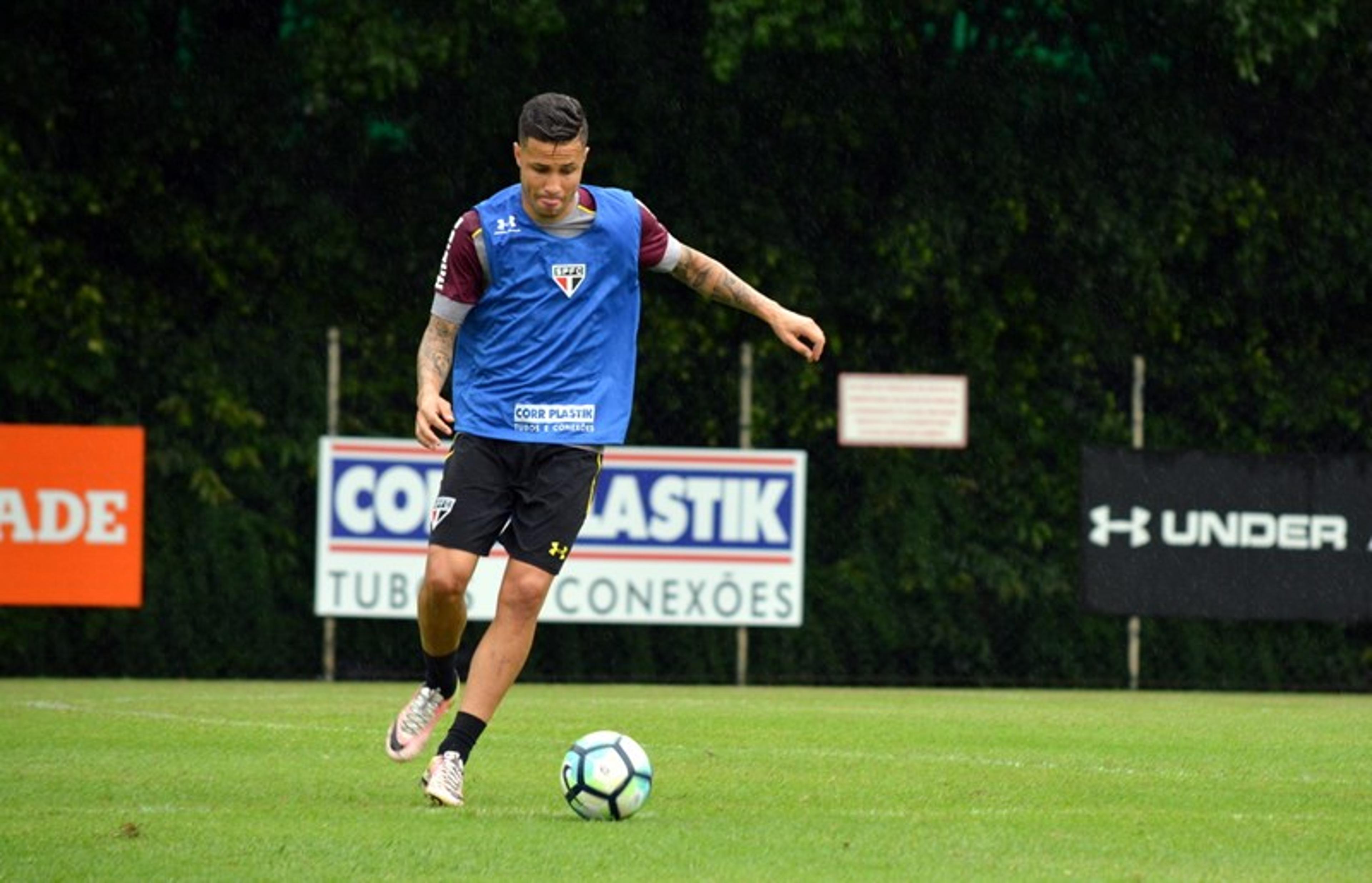 São Paulo encerra preparação e Dorival relaciona 23 para pegar Sport