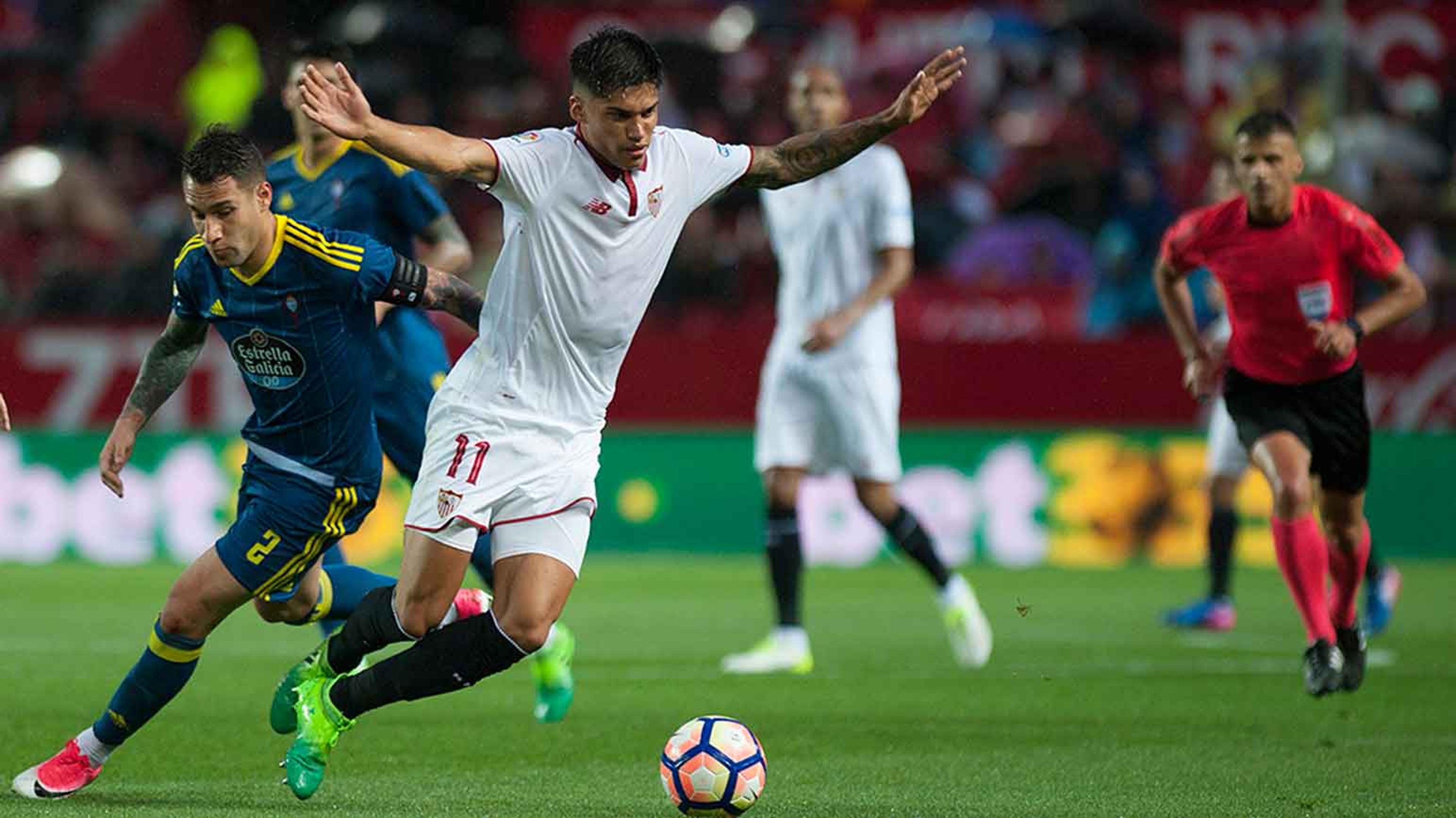 Sevilla passa pelo Celta e volta a encostar no Atlético de Madrid