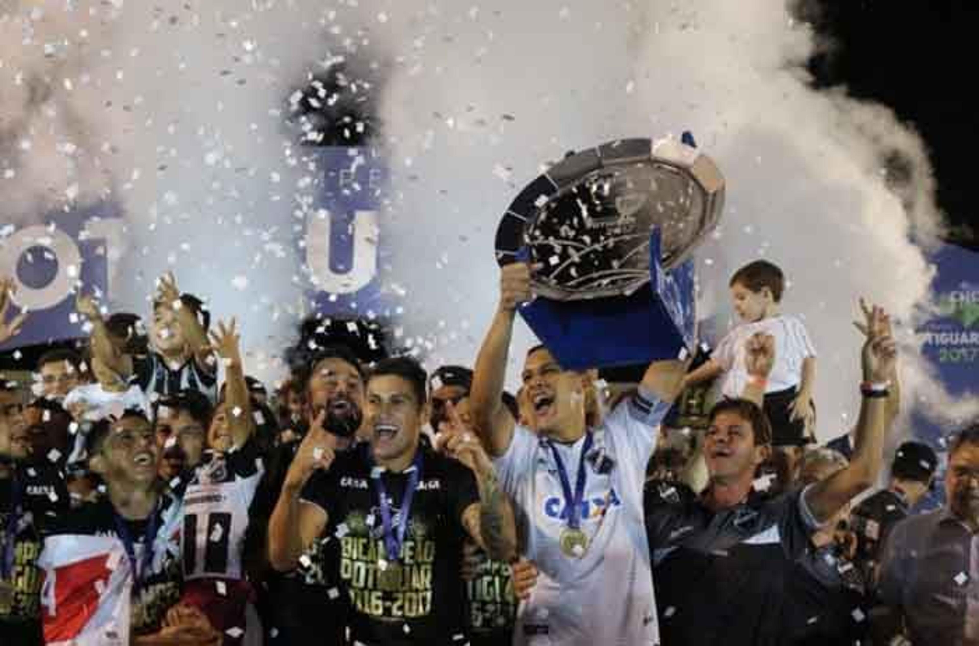 VÍDEO: Confira os maiores campeões em cada estado do Brasil