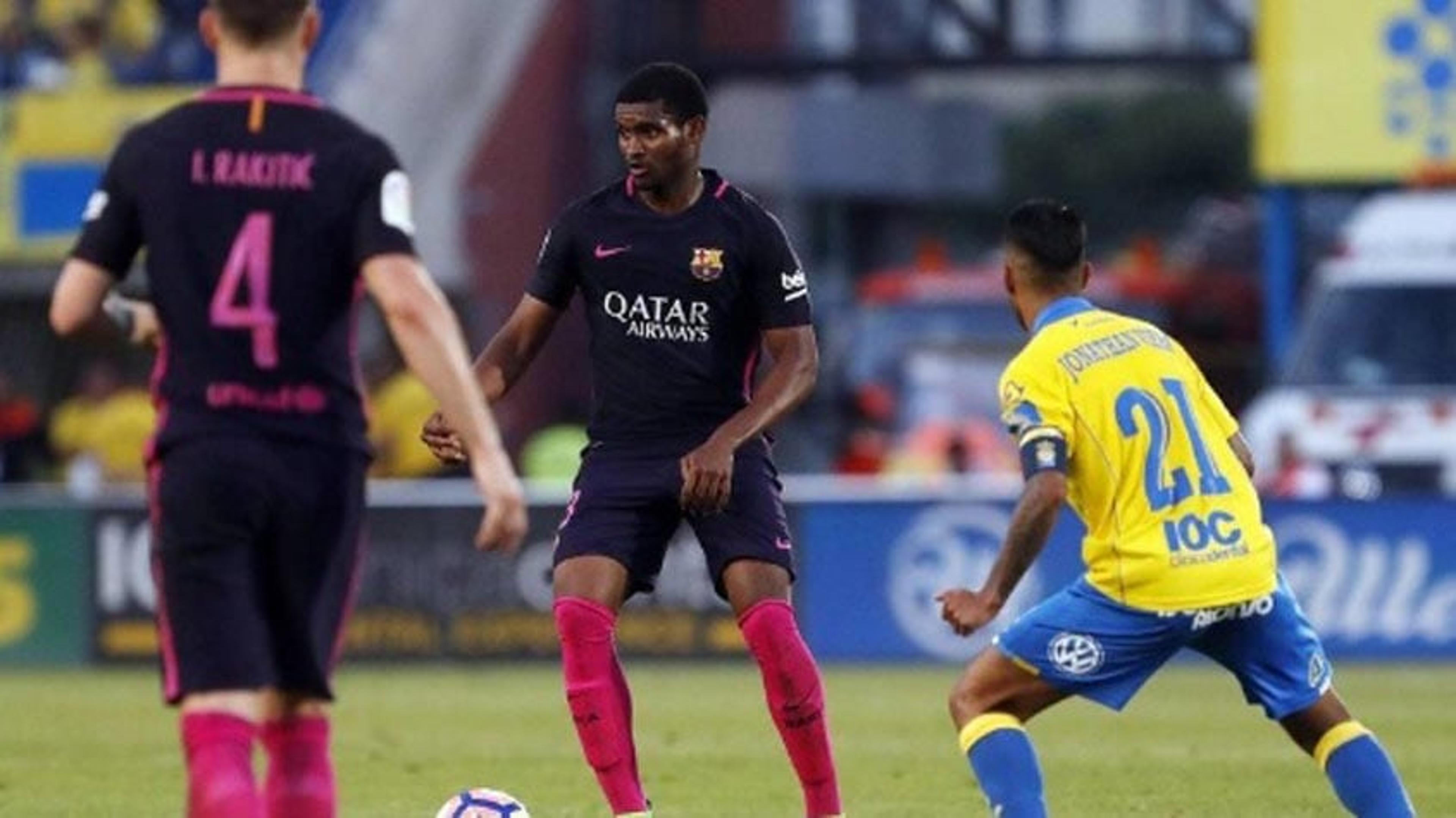 Marlon estreia como titular do Barcelona e recebe elogios de Iniesta