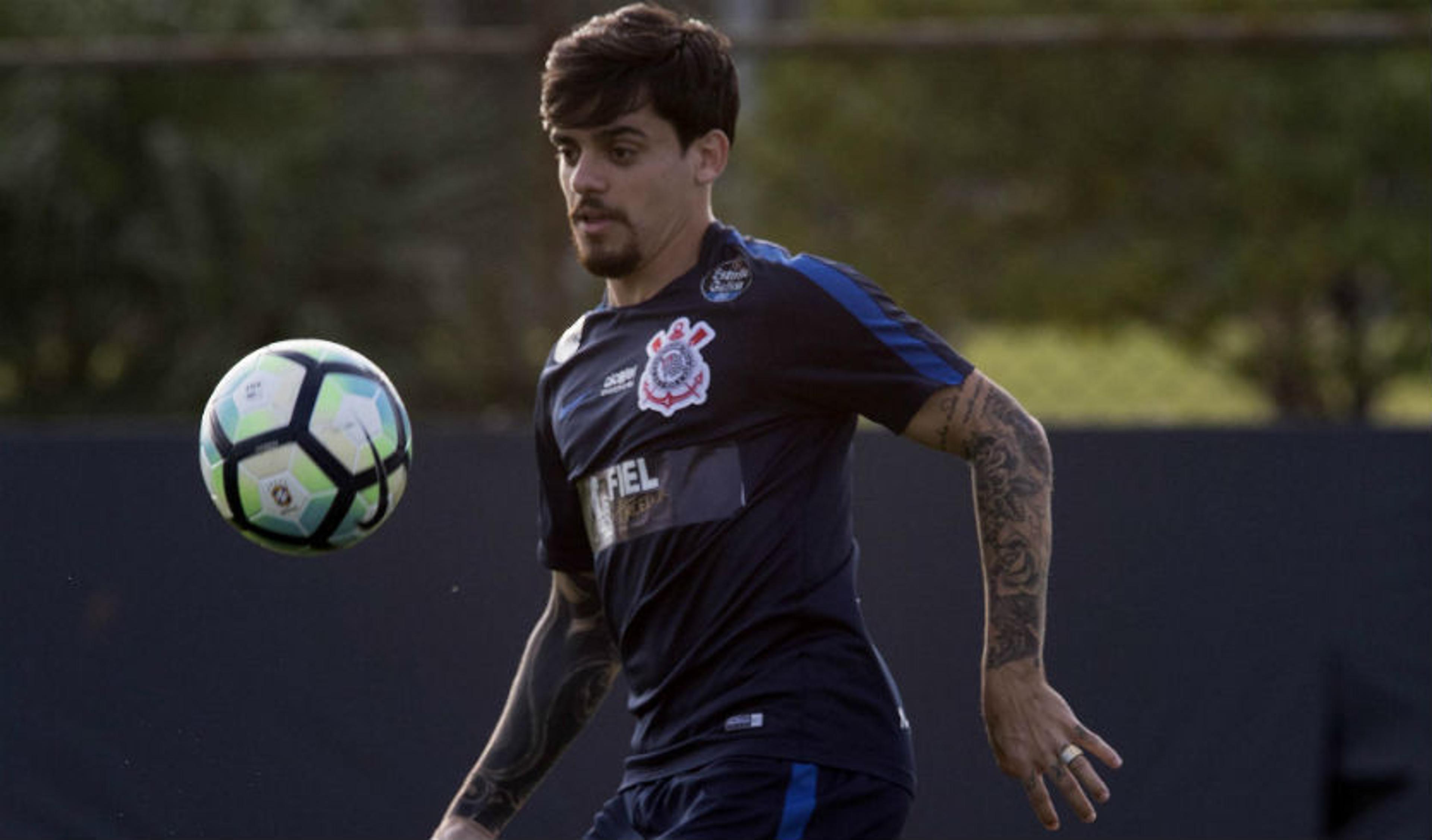 Fagner, do Corinthians, está na mira da Inter de Milão, diz jornal