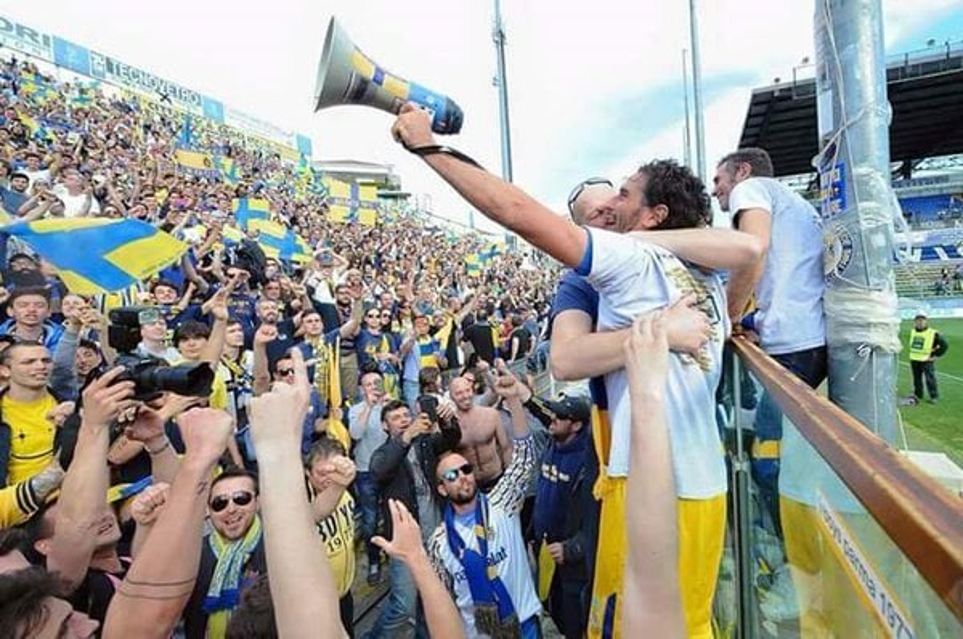 Ressurgindo! Dois anos após decretar falência, Parma volta à Série B