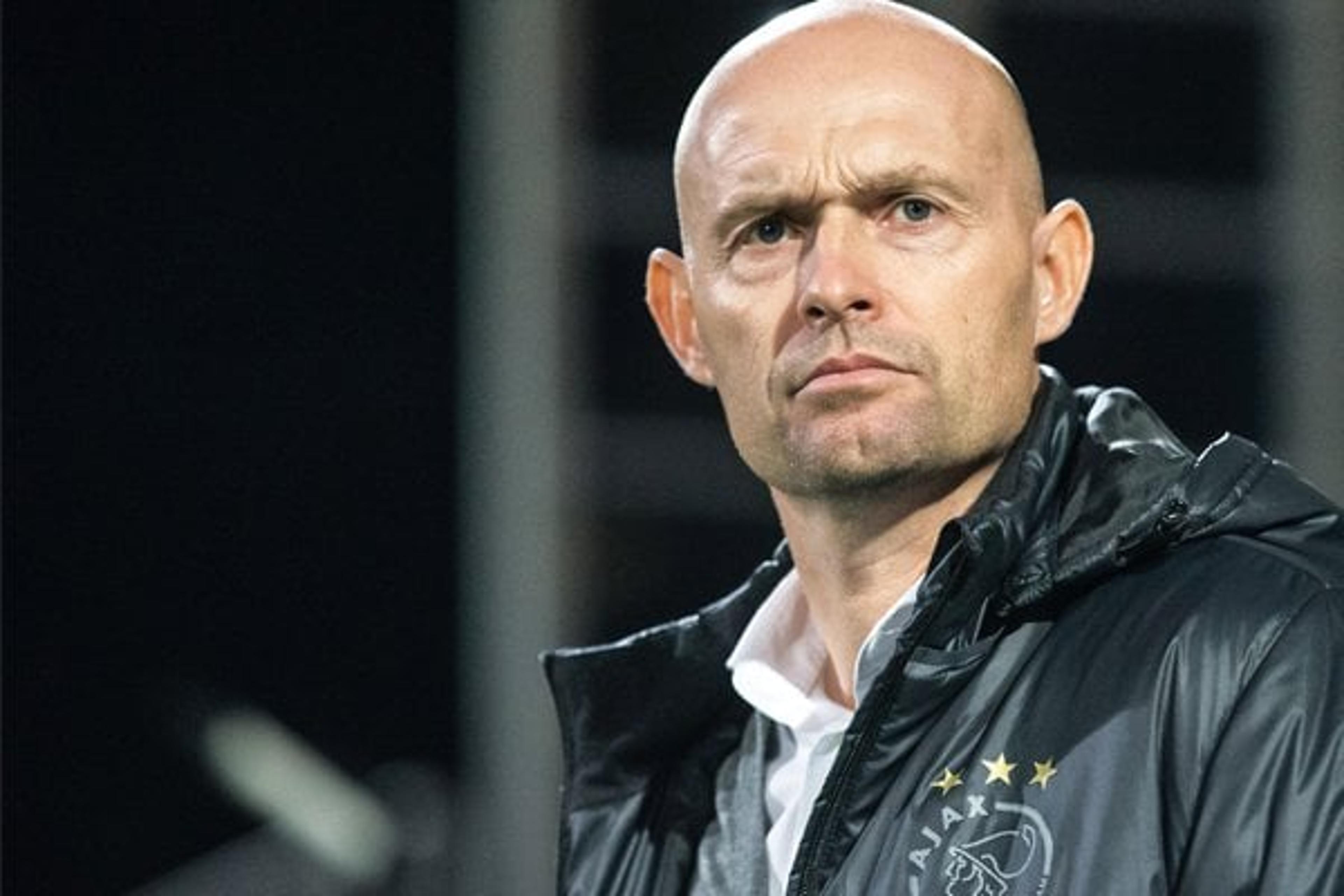 Técnico do time B do Ajax, Marcel Keizer assume a equipe principal