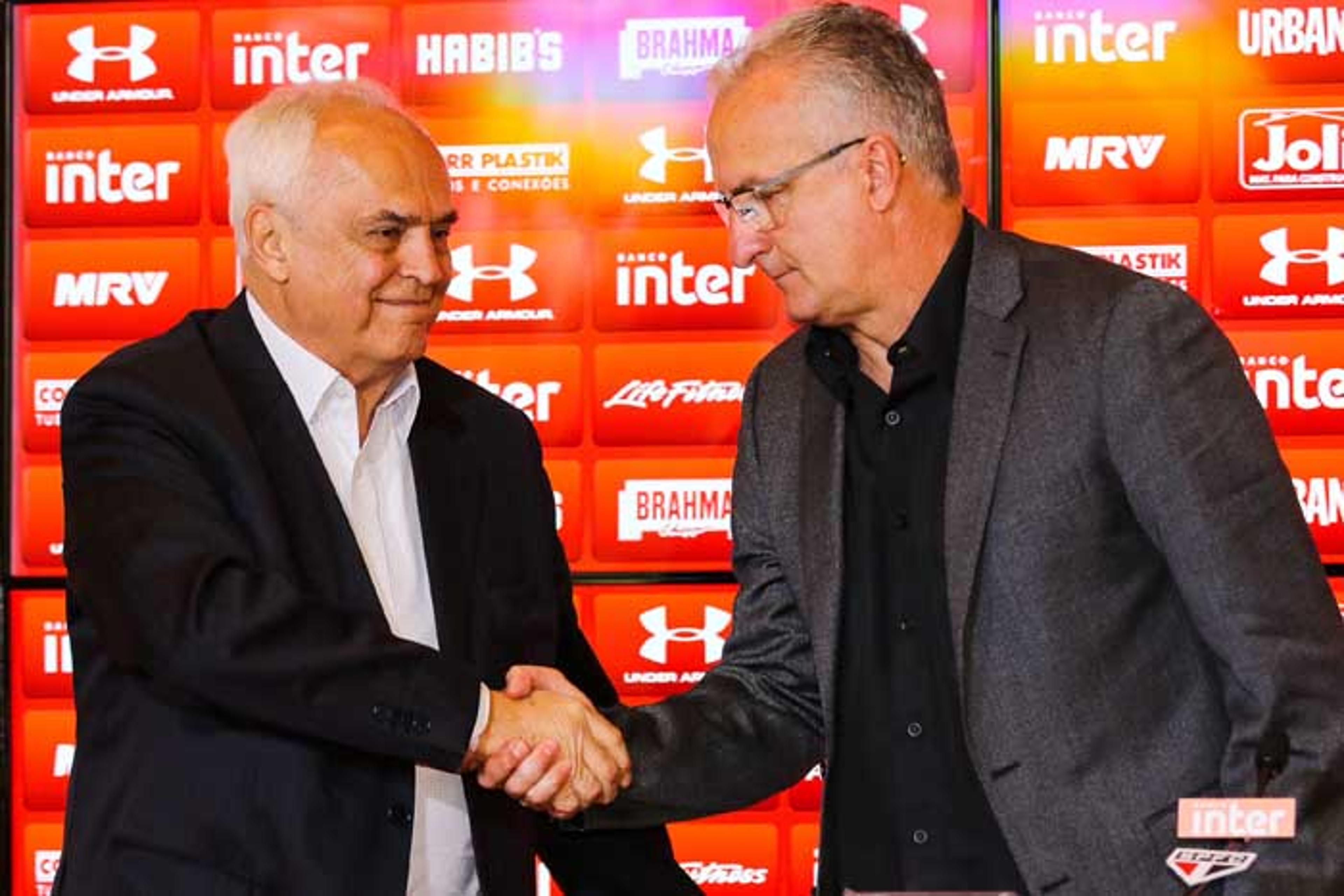 Resgate da confiança: Dorival define primeiro passo para recuperar o time