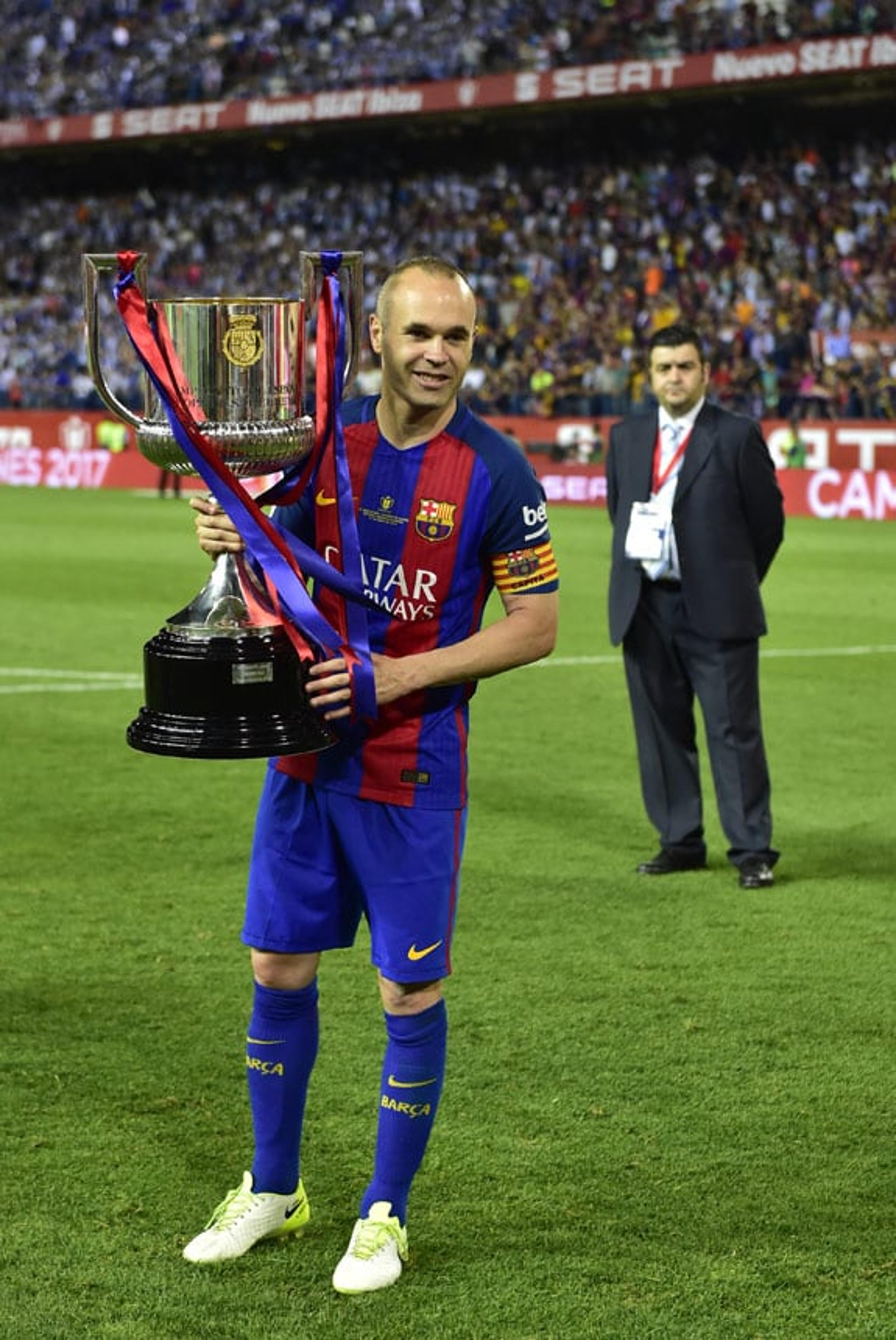 Iniesta pode anunciar saída do Barcelona após final da Copa do Rei