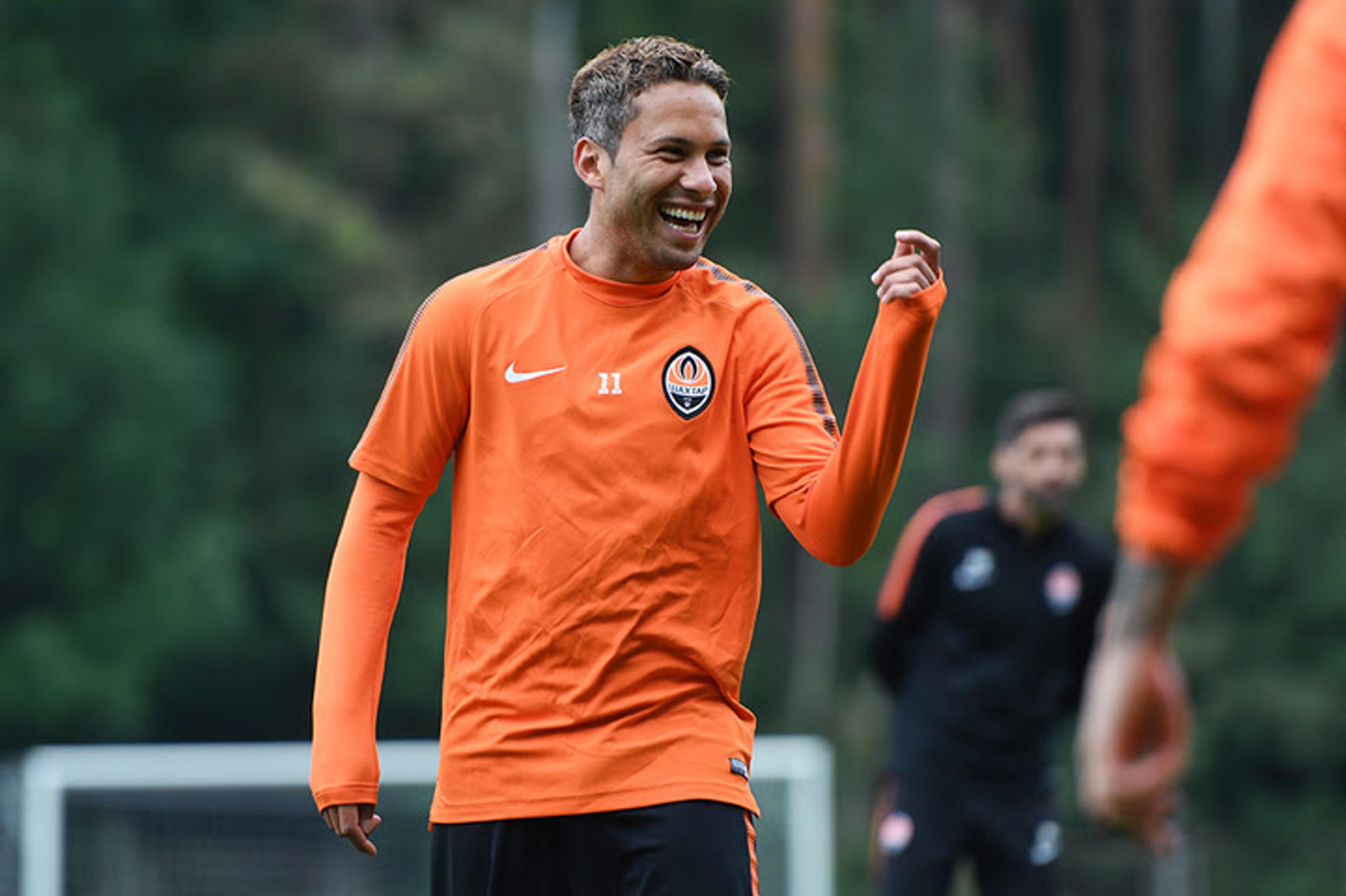 Marlos pode ganhar o sexto título pelo Shakhtar Donetsk neste sábado