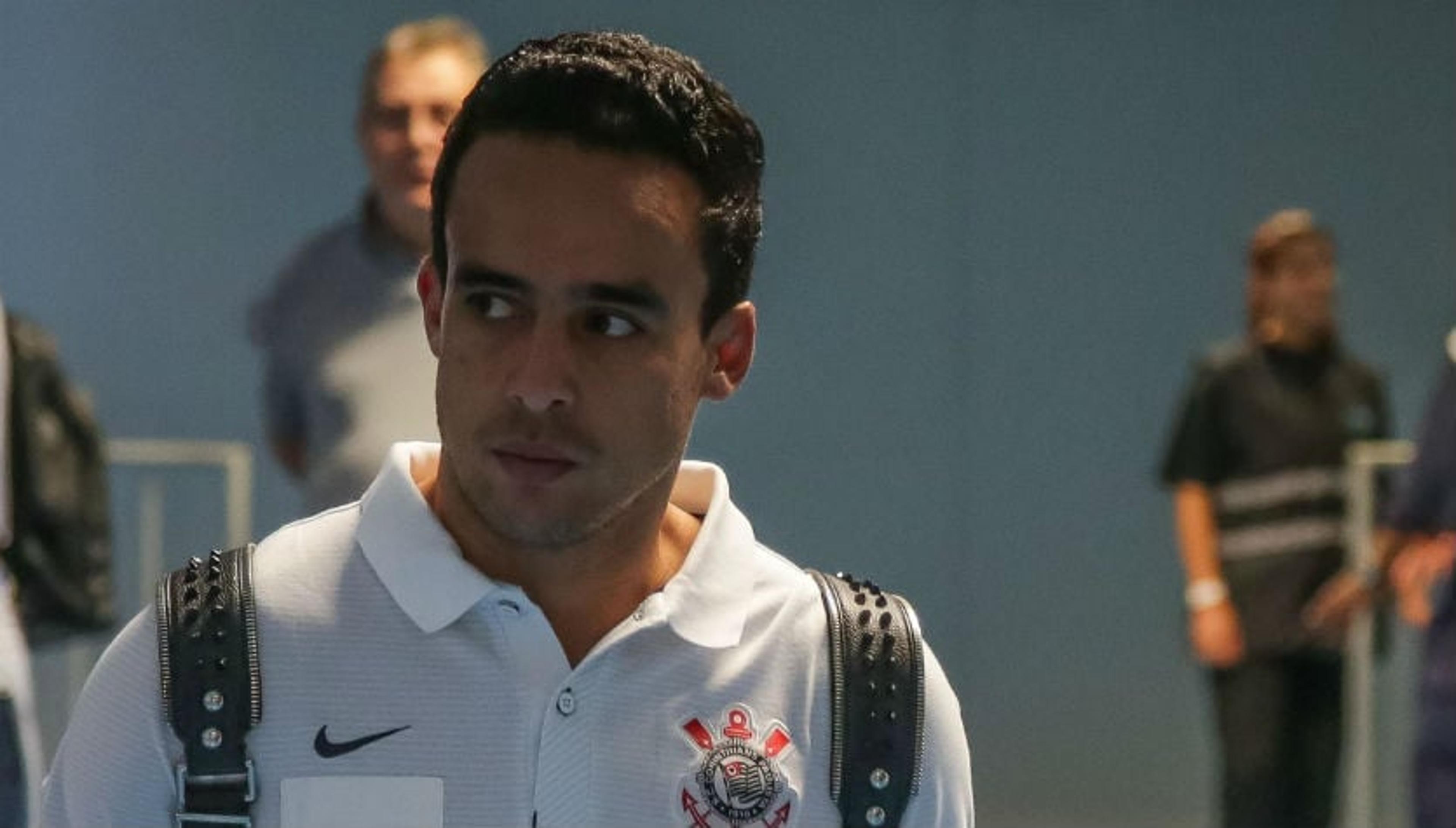 Participação, eficiência e experiência: o que o Corinthians perde sem Jadson