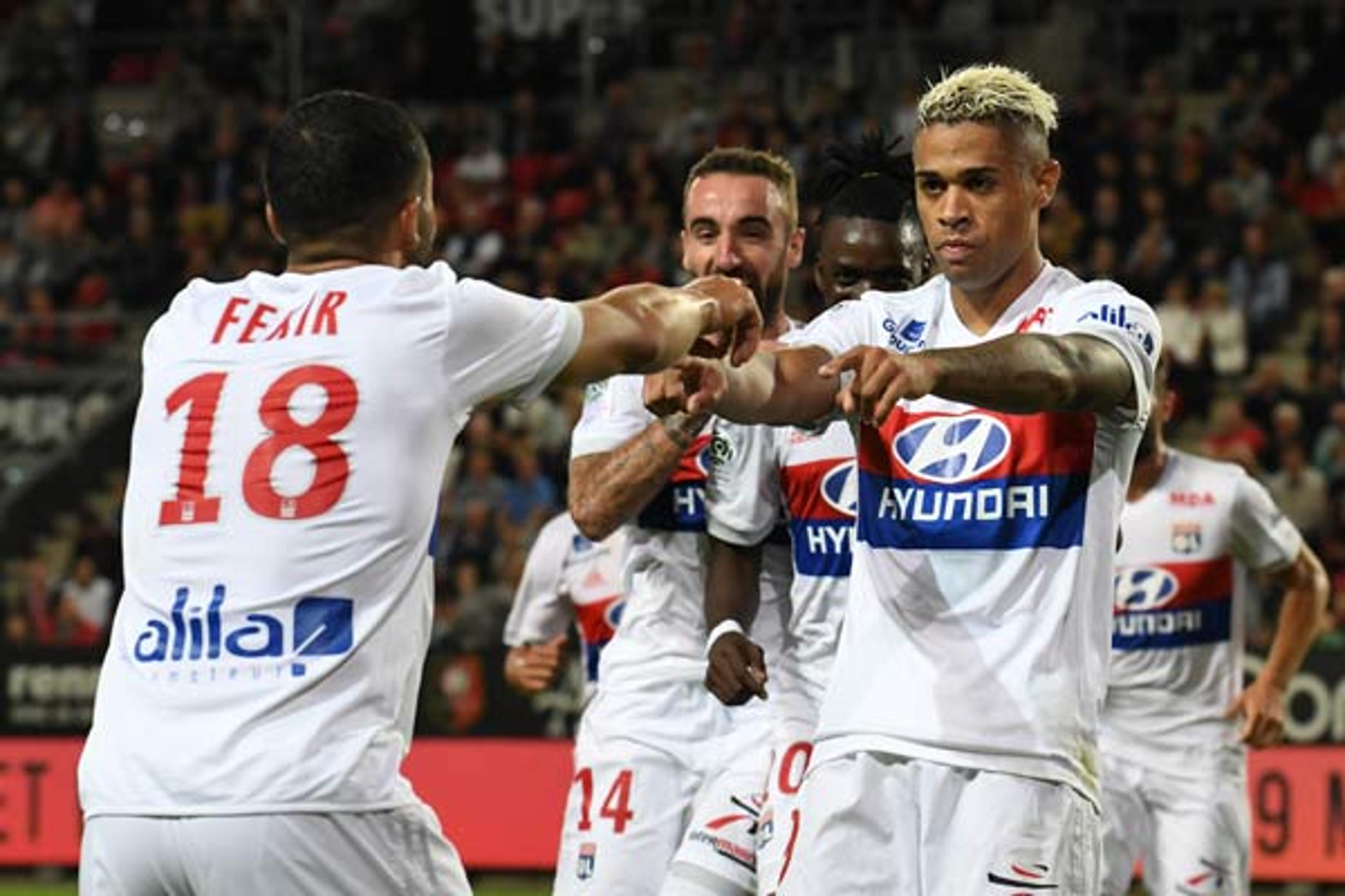 Lyon vence a segunda e lidera o Francês com 100% de aproveitamento