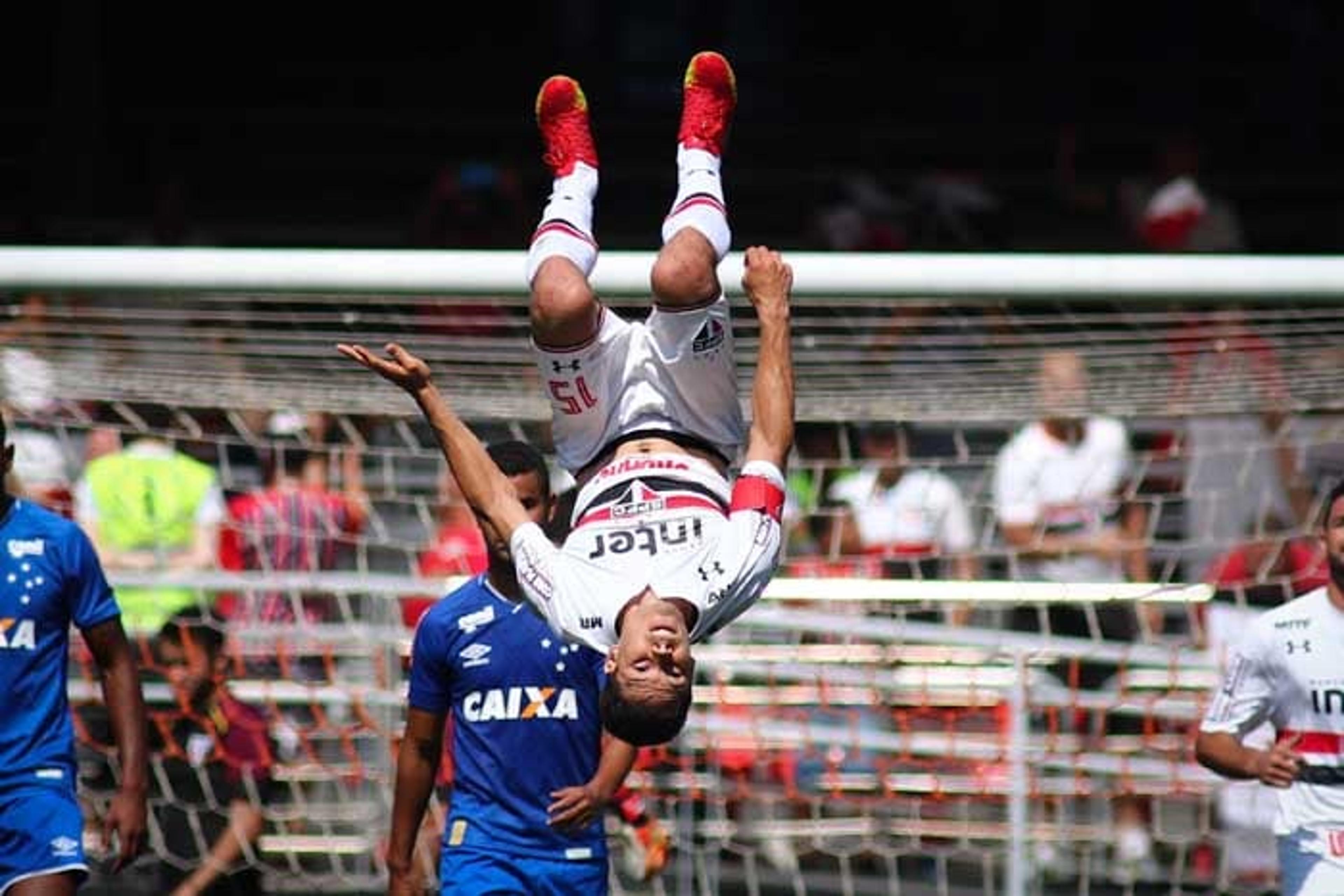 Contra a Ponte de Fabuloso, Hernanes carrega São Paulo e pode igualar marca do artilheiro