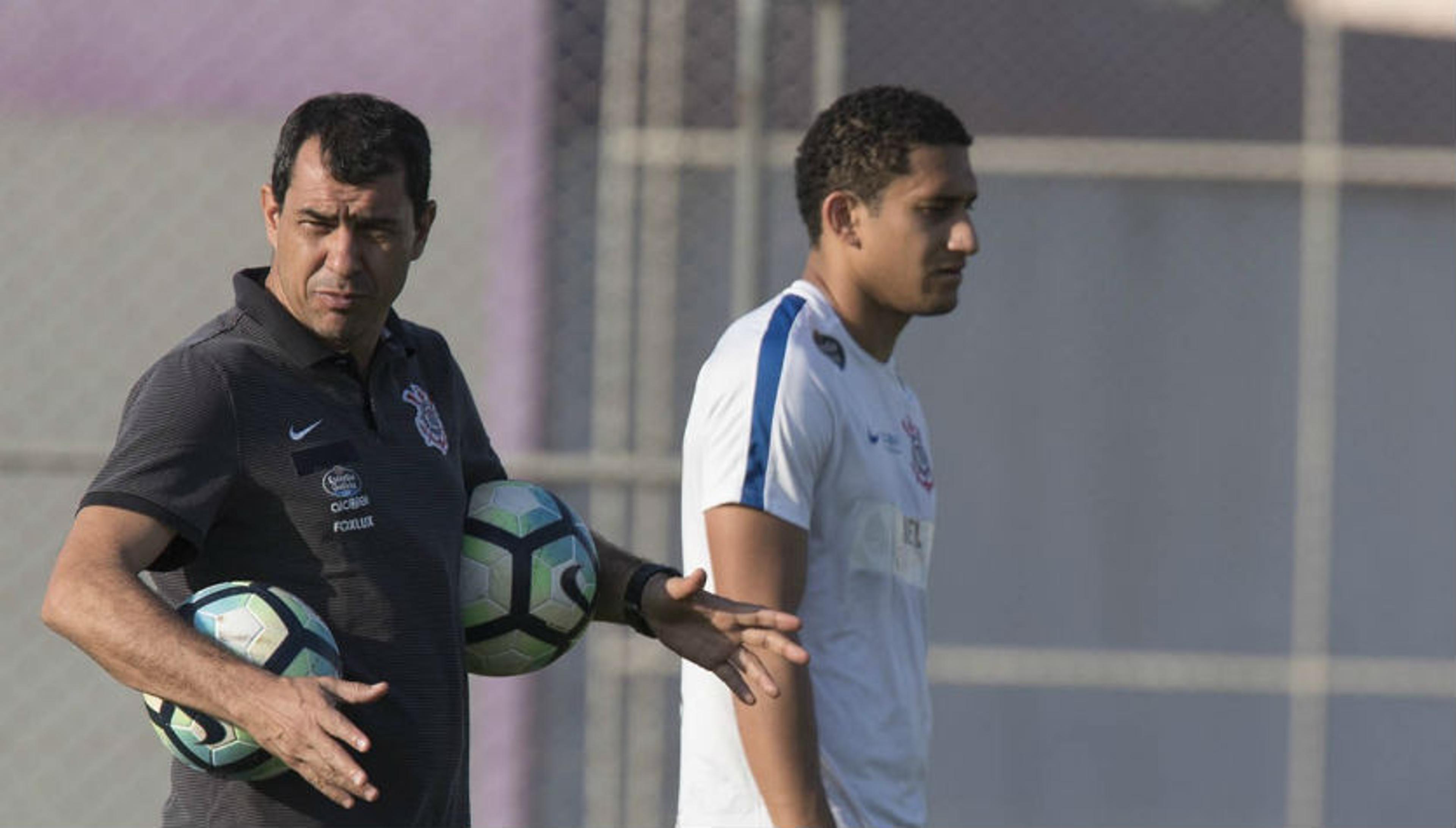 Corinthians enxuga lista de baixas e ajusta sua defesa titular para quarta