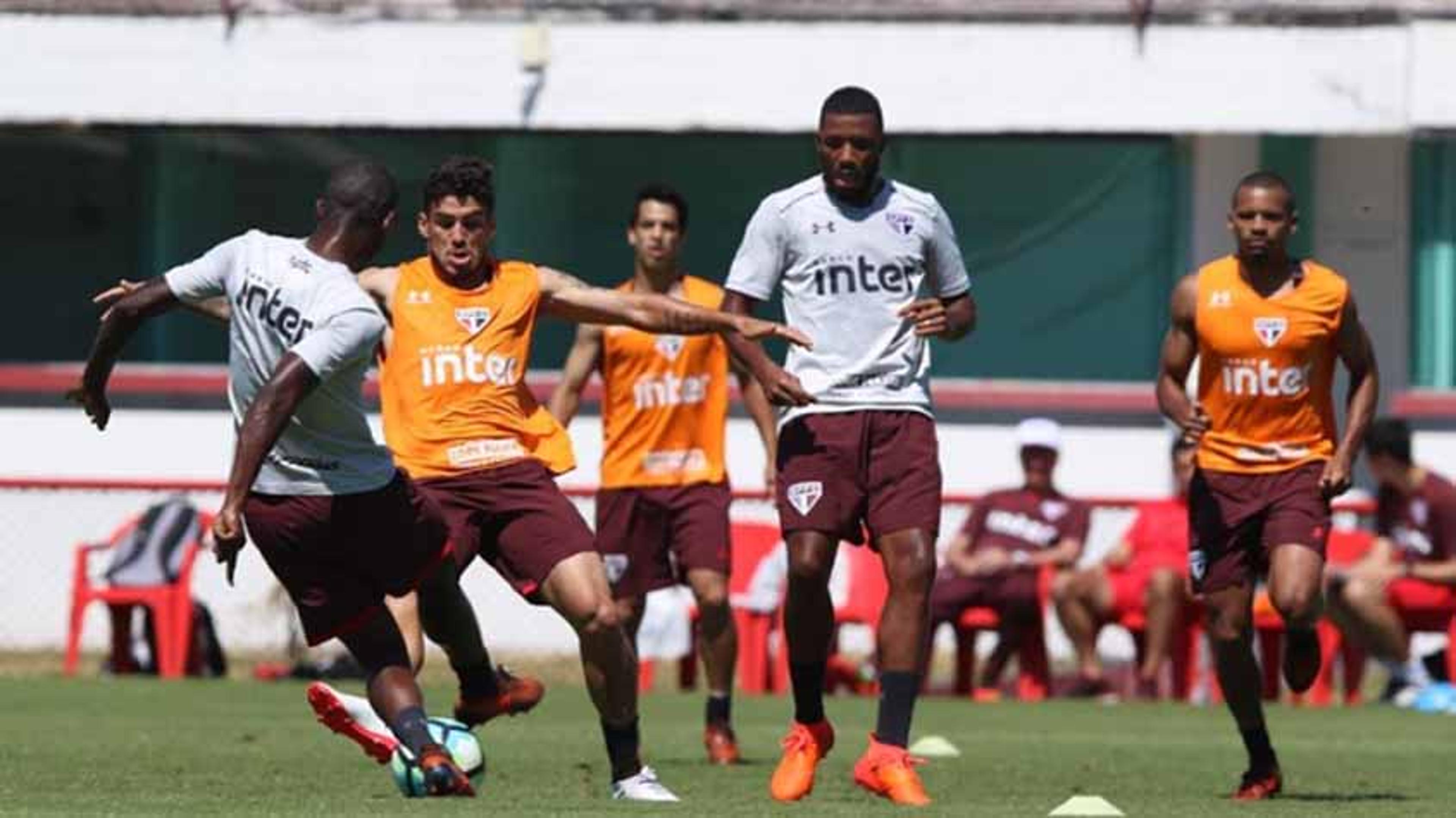 Após perder para o Flu, São Paulo treina no Rio no CT do Flamengo