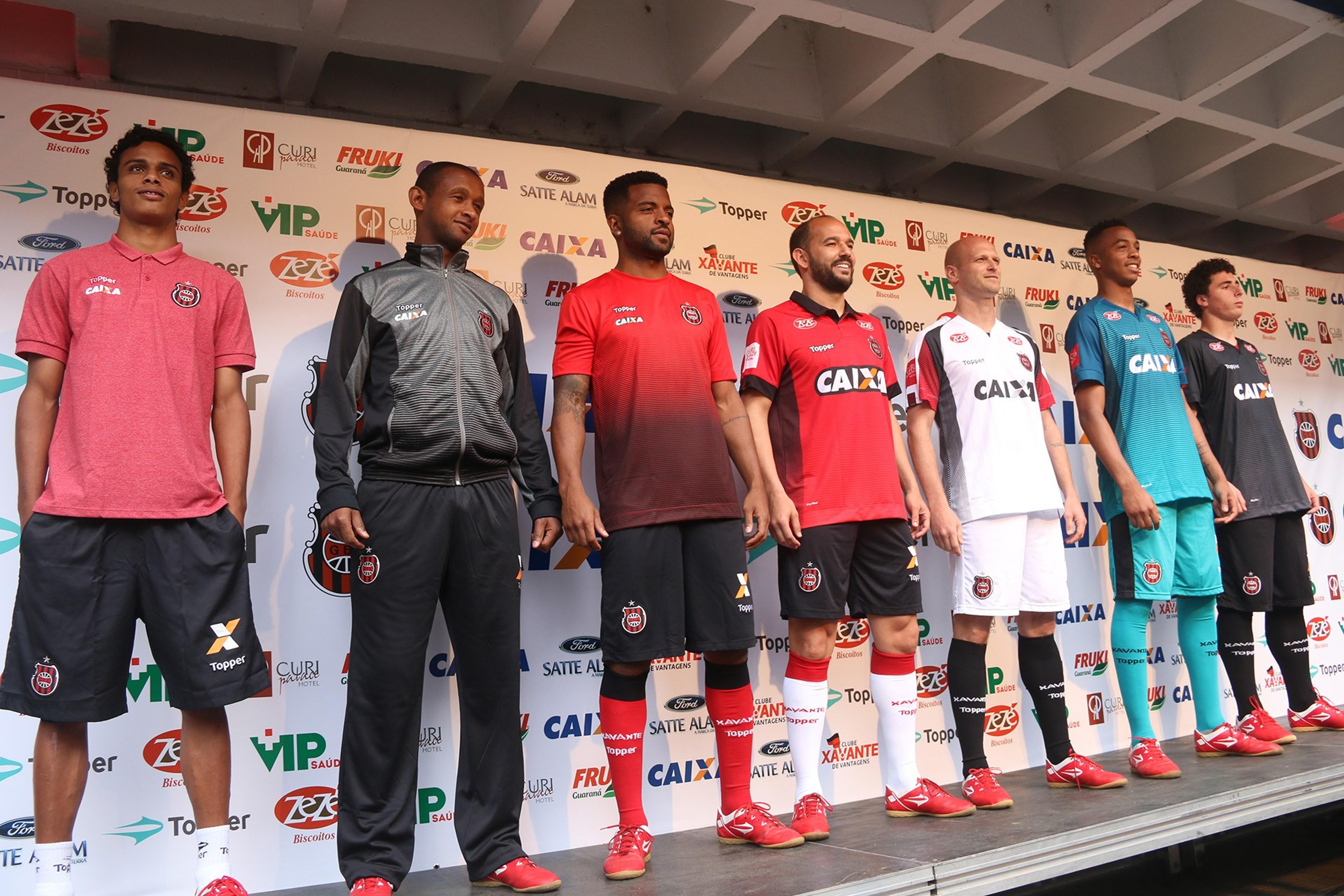 Brasil de Pelotas apresenta novos uniformes para a temporada 2017/18