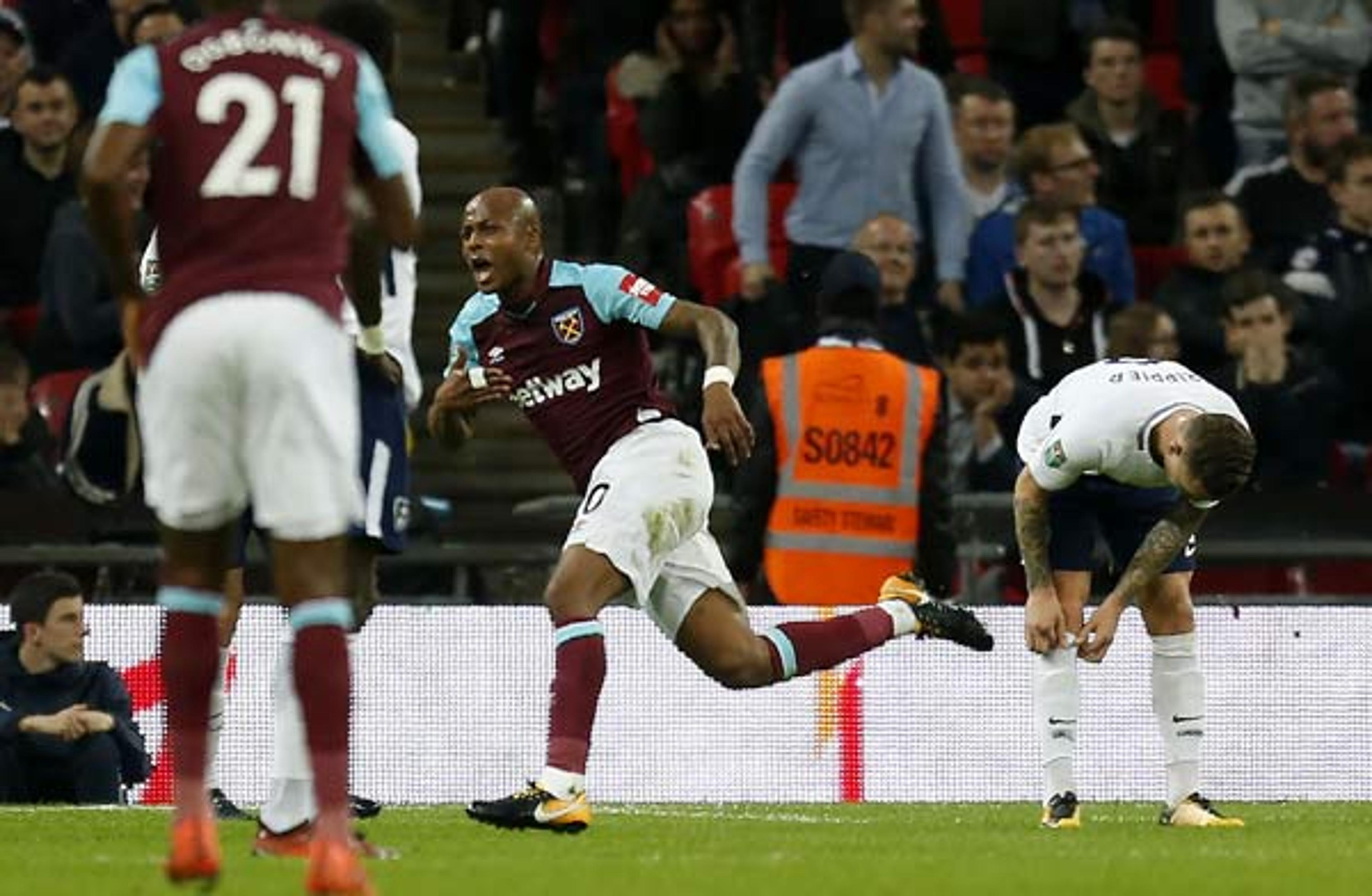 West Ham consegue virada heroica e tira Tottenham da Copa da Liga