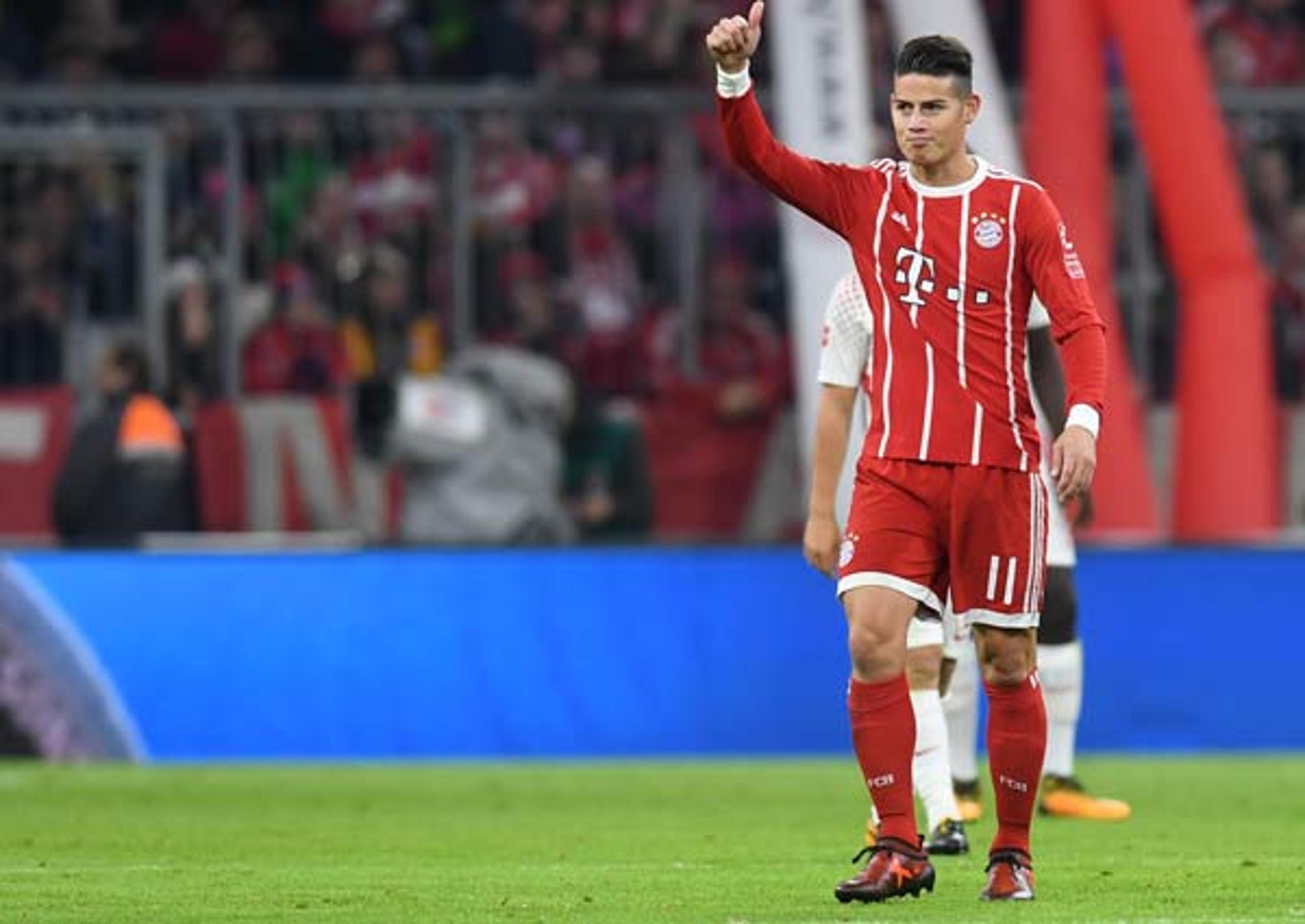 James agradece a Ancelotti e comemora gol na Allianz Arena