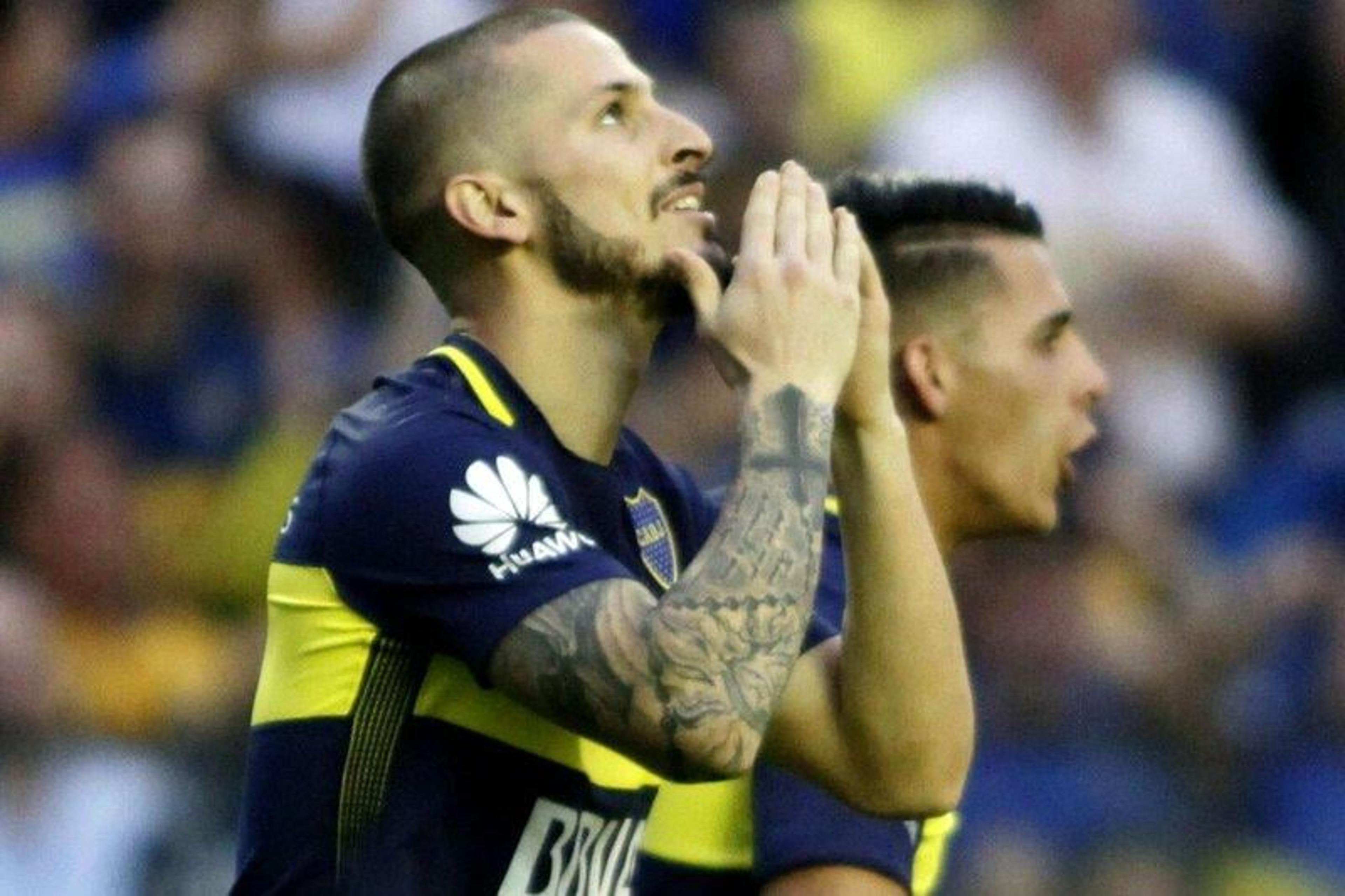 Benedetto fica na bronca com árbitro