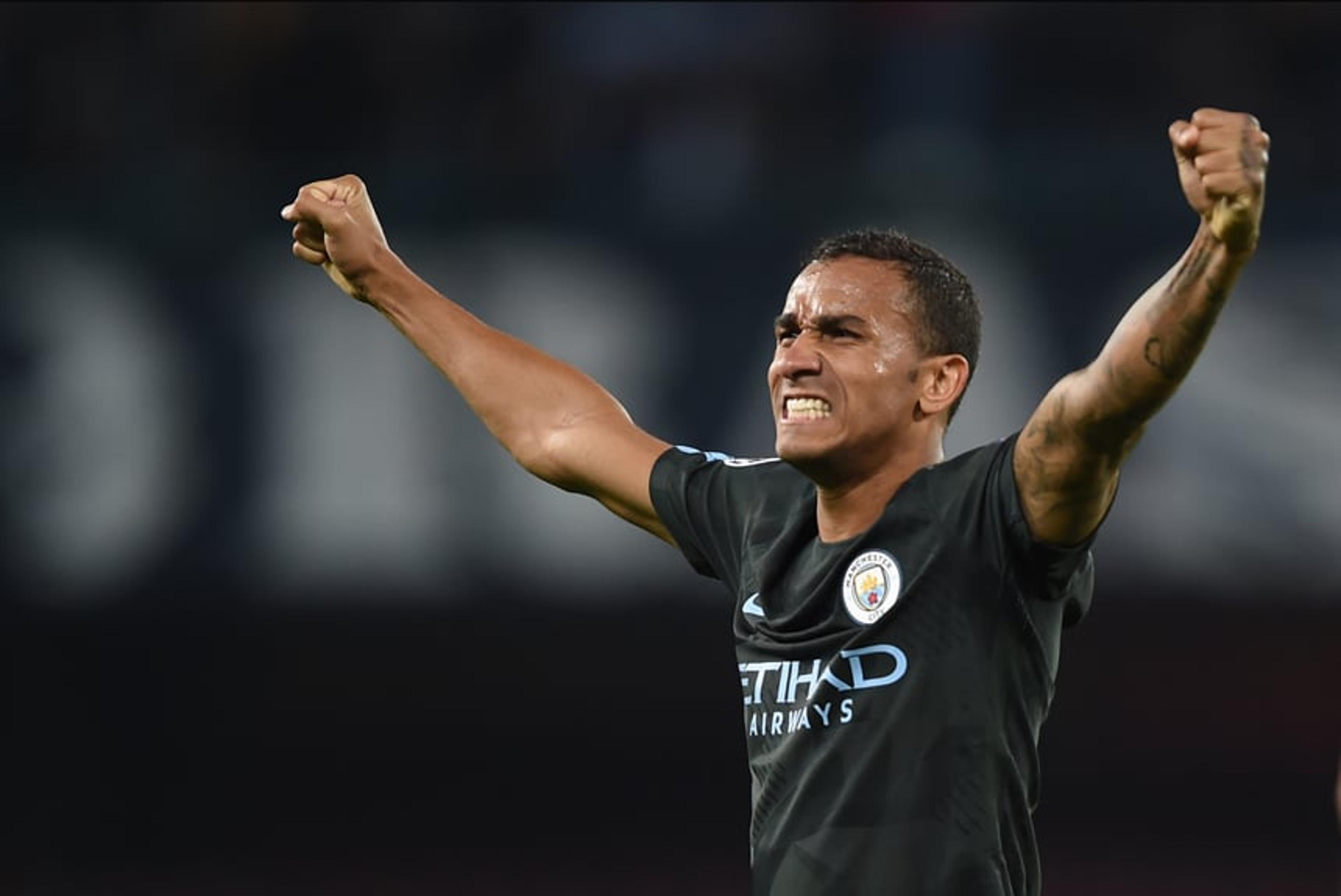 Reserva na Inglaterra, Danilo pode deixar o Manchester City, diz jornal