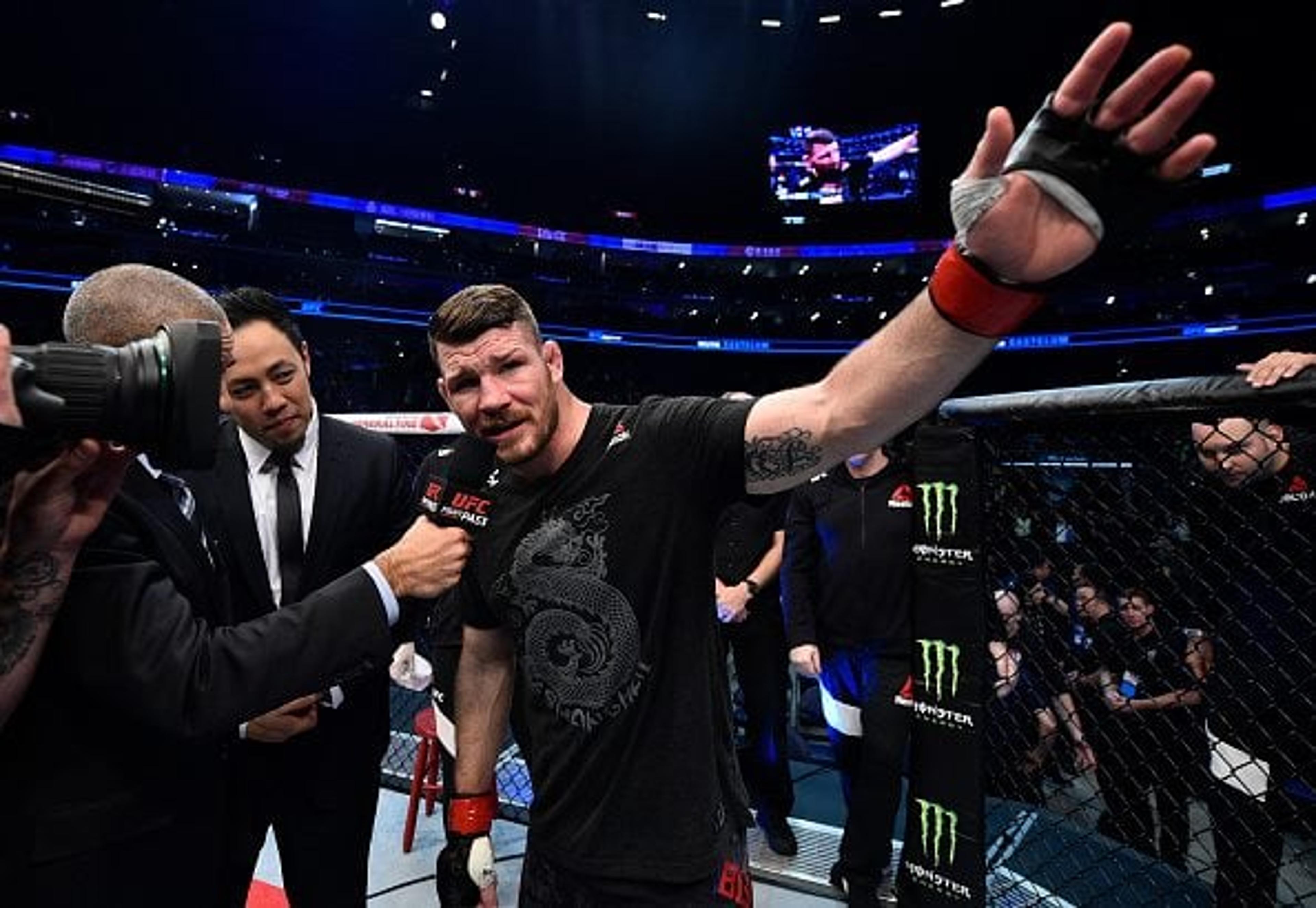 Bisping aprova trilogia com Rockhold em luta de despedida do UFC