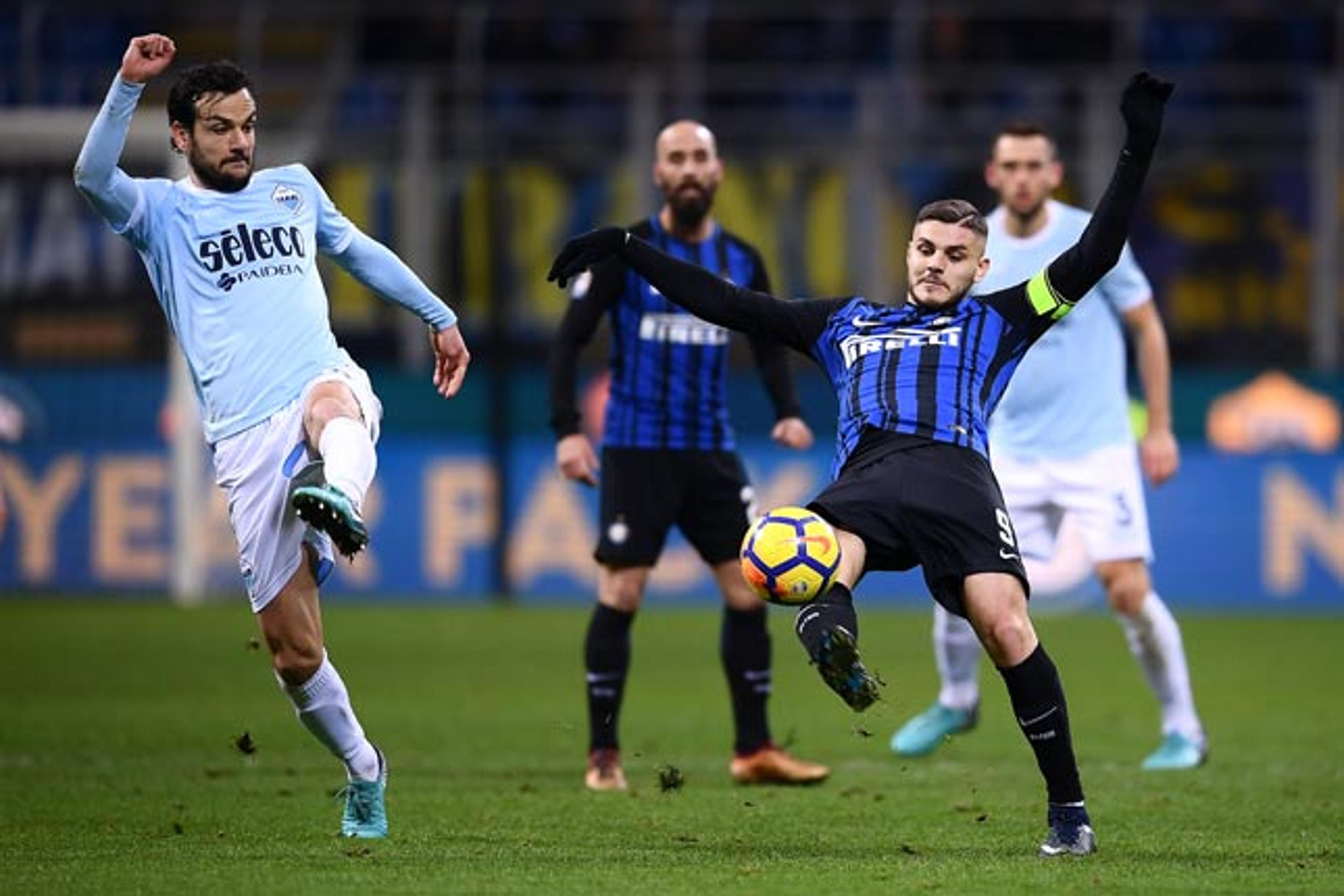 Artilheiros passam em branco, e Inter de Milão fica no empate com a Lazio