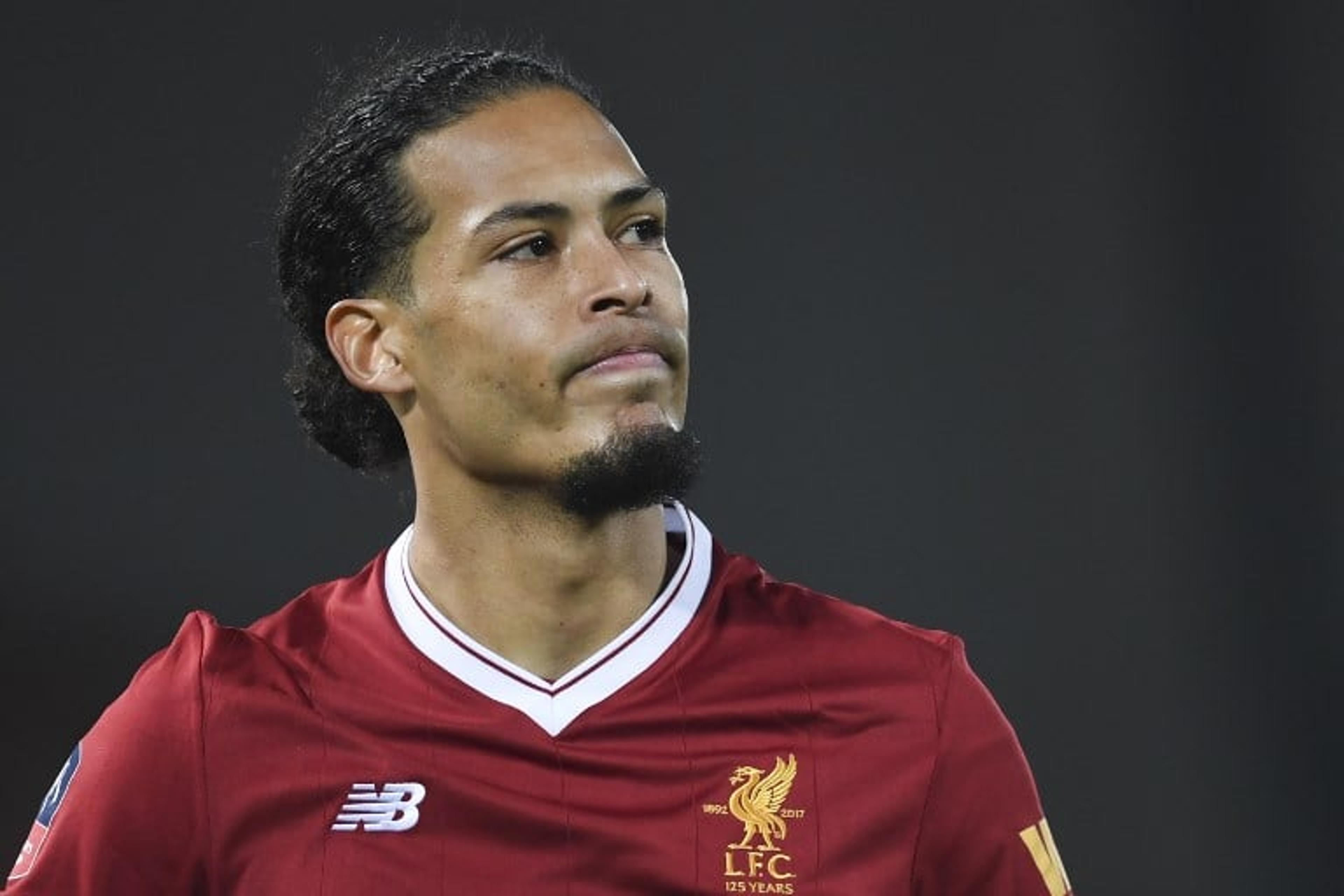 Em grande fase, Van Dijk é eleito o melhor jogador da Premier League