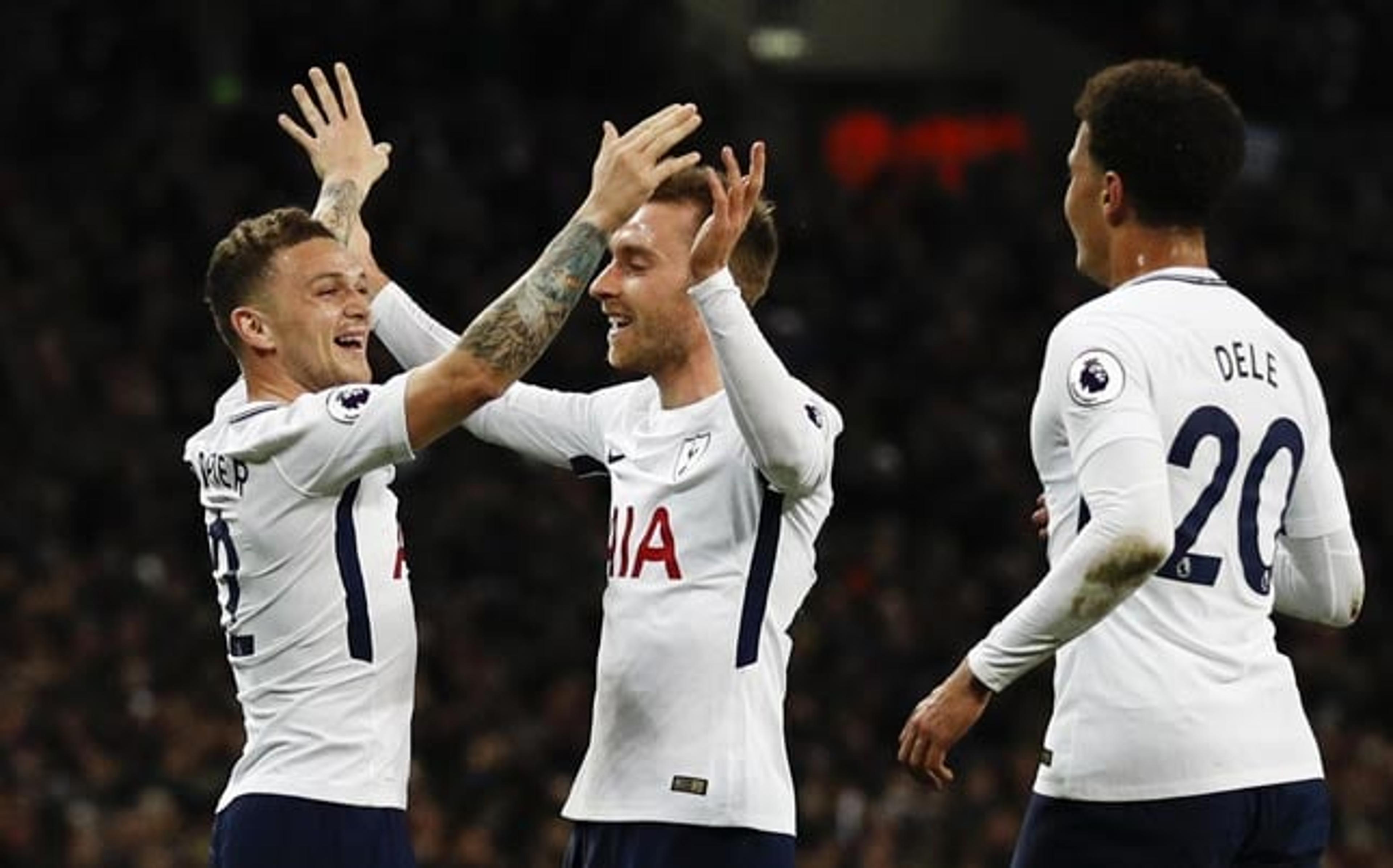 Com gol a 11 segundos e Lucas Moura no estádio, Tottenham bate o United