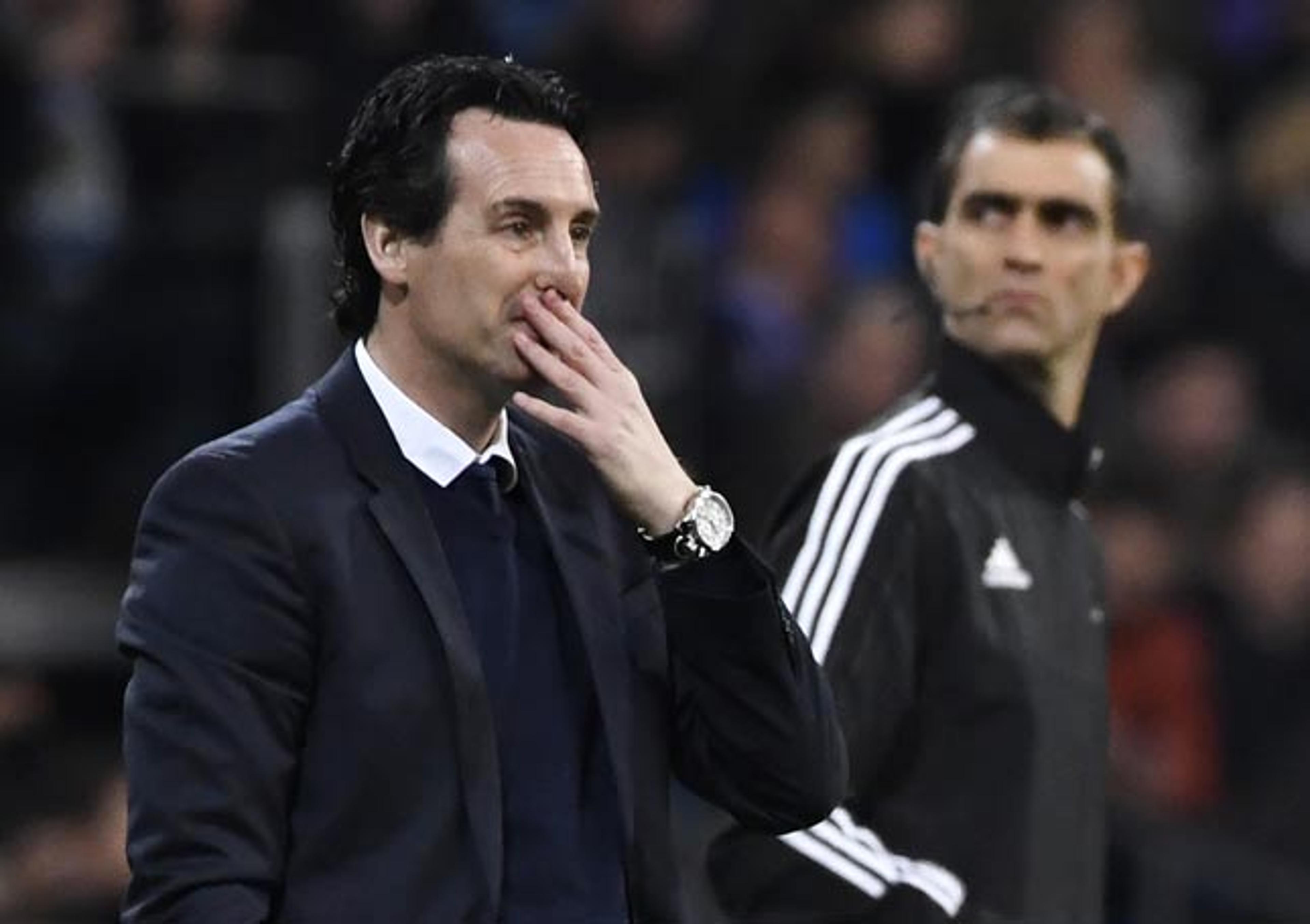 Unai Emery evita falar sobre o futuro no PSG e responde a críticas