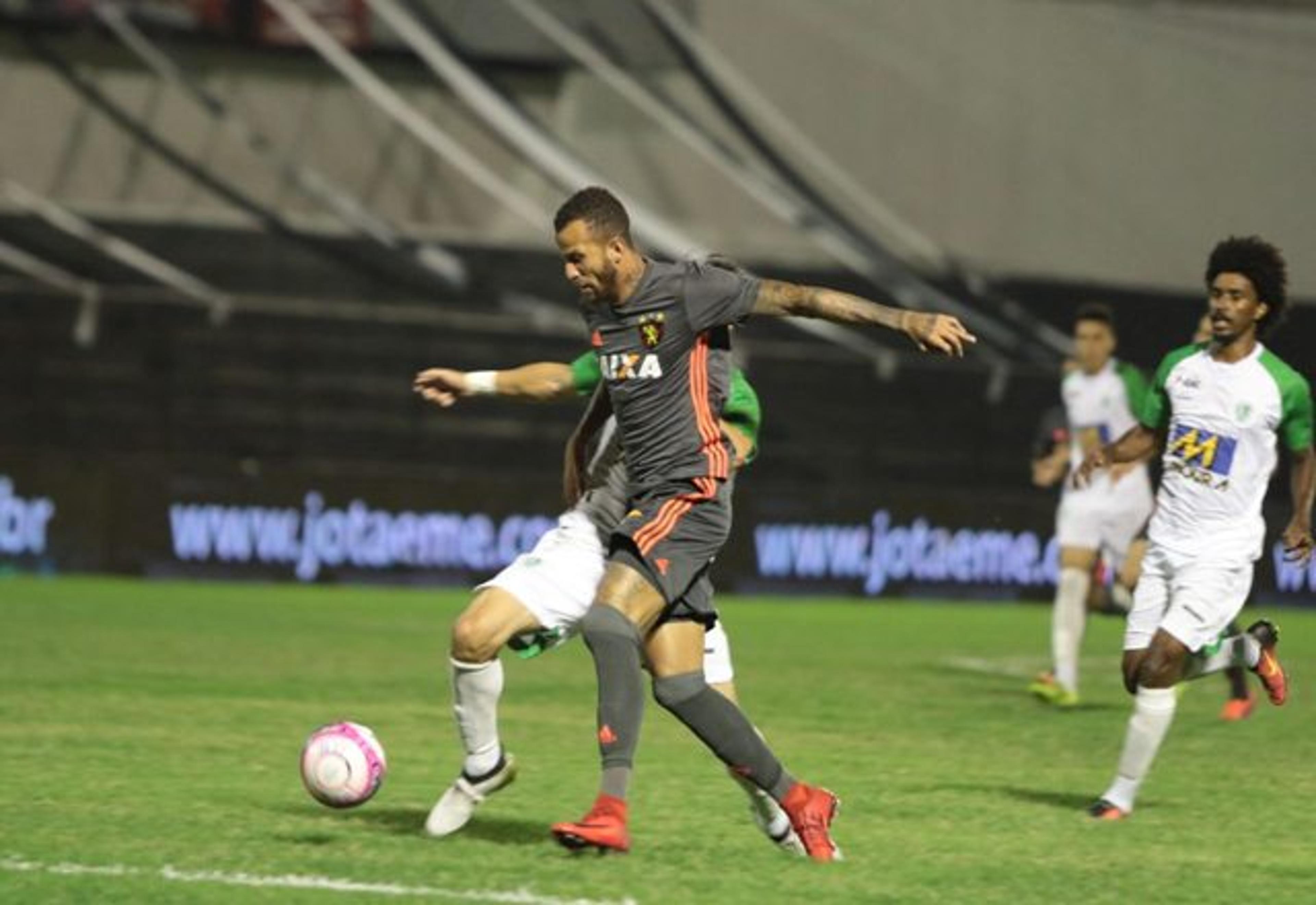 Nordeste: Tropeço do Sport e falta de luz em jogo do Vitória marcam rodada dos Estaduais