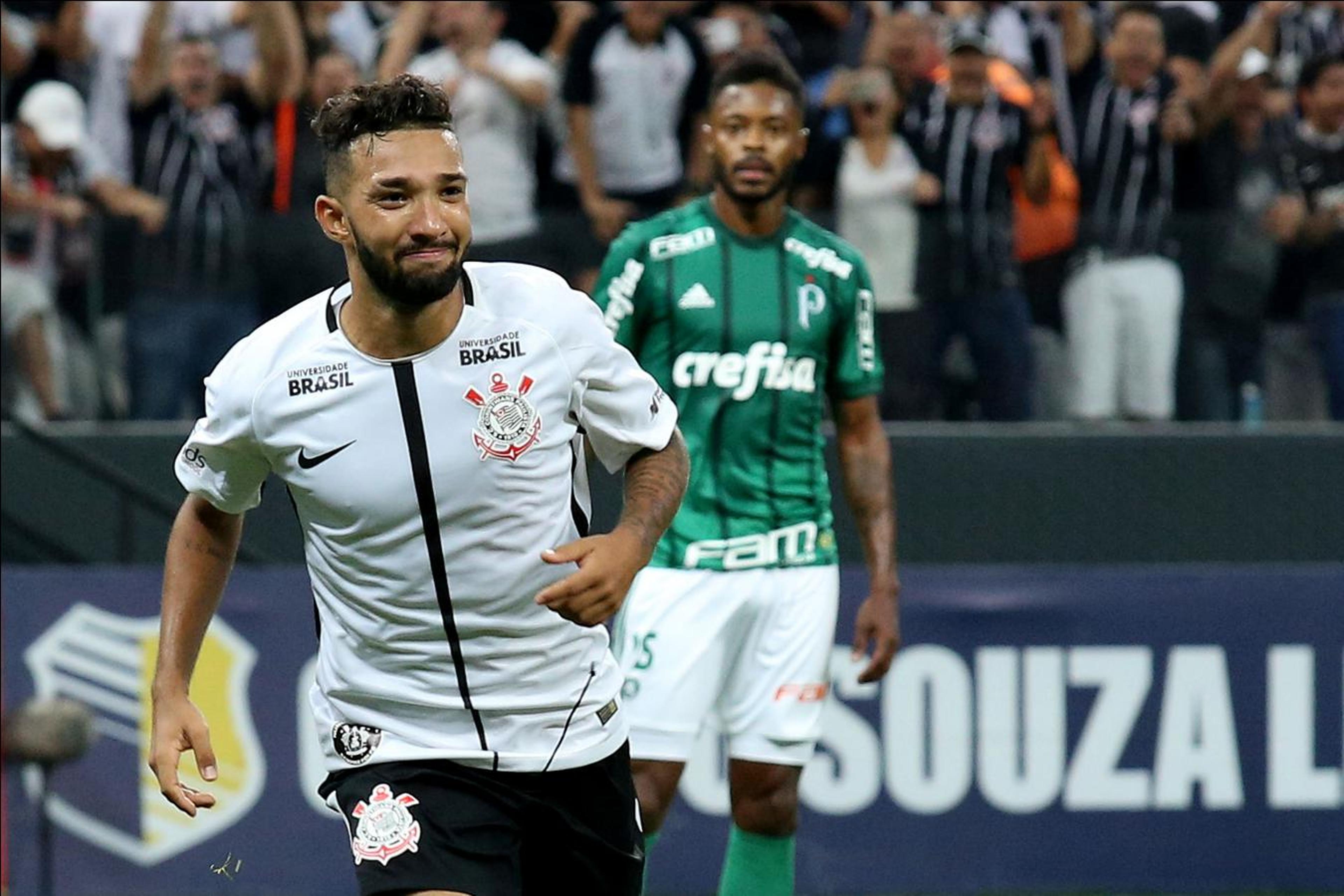 Corinthians x Palmeiras: prováveis times, desfalques, onde ver e palpites