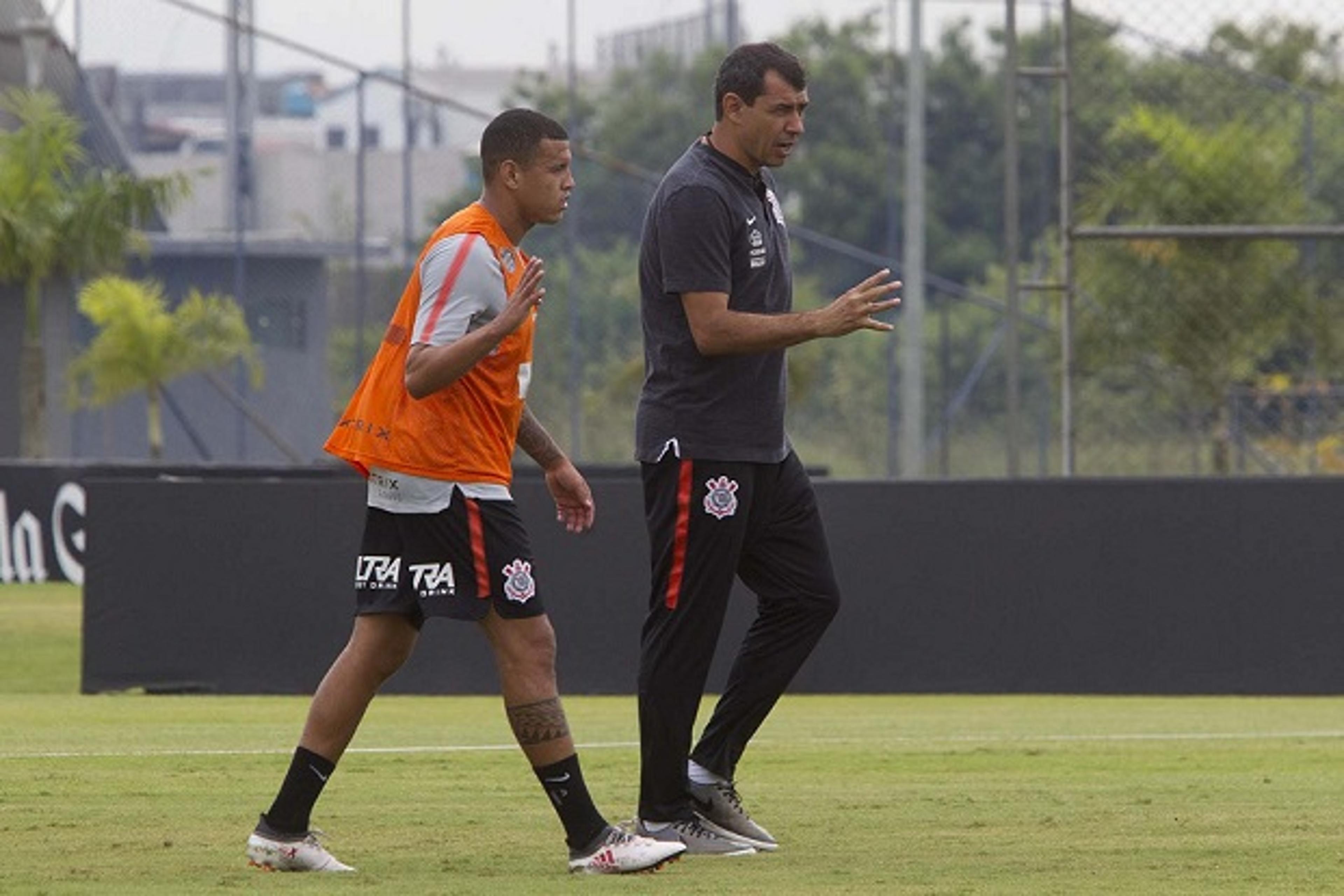 No 10º jogo pelo Corinthians, Sidcley reencontra o ‘mentor’ Paulo Autuori