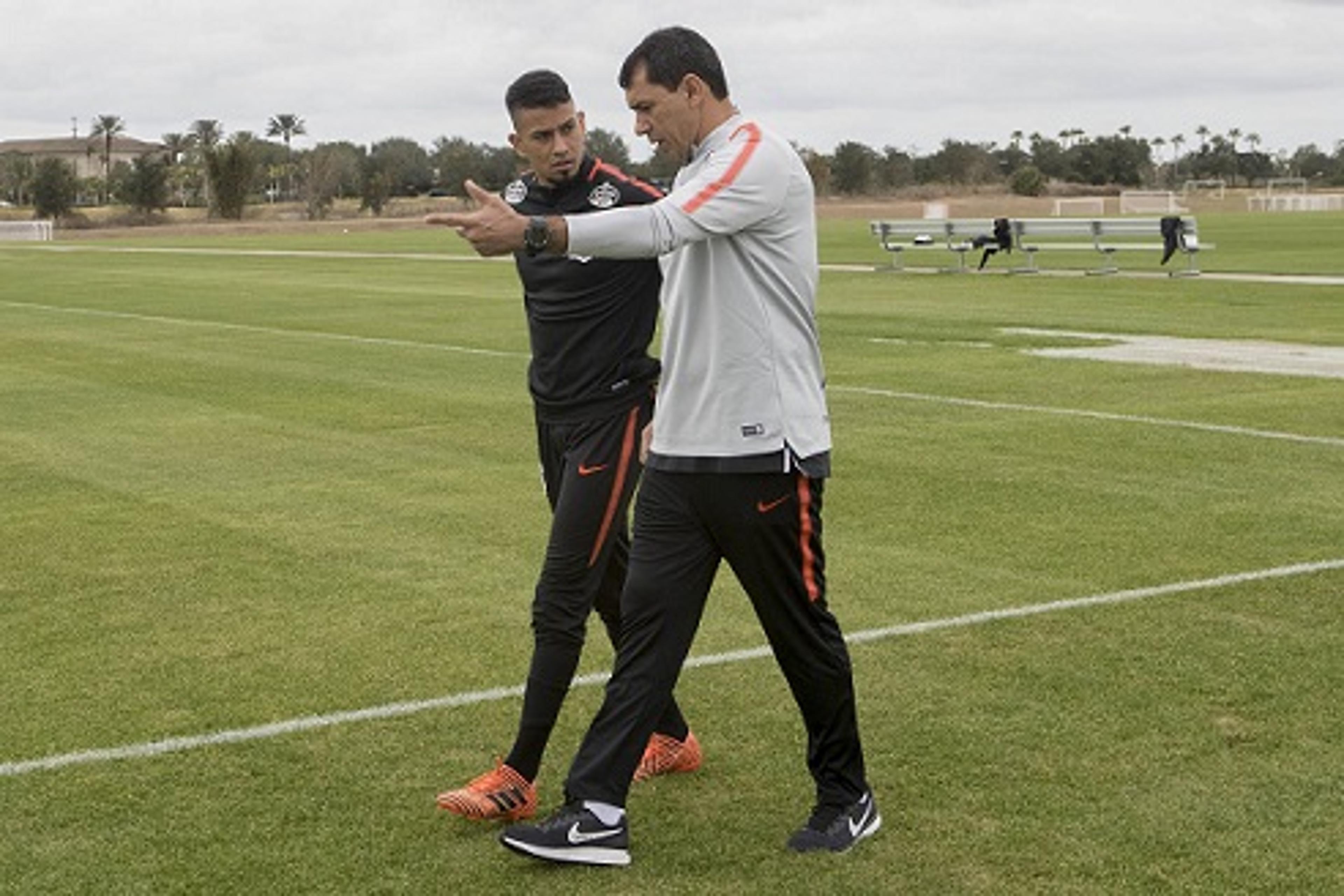 Com confiança de Carille, Lucca tem chance para ressurgir no Corinthians