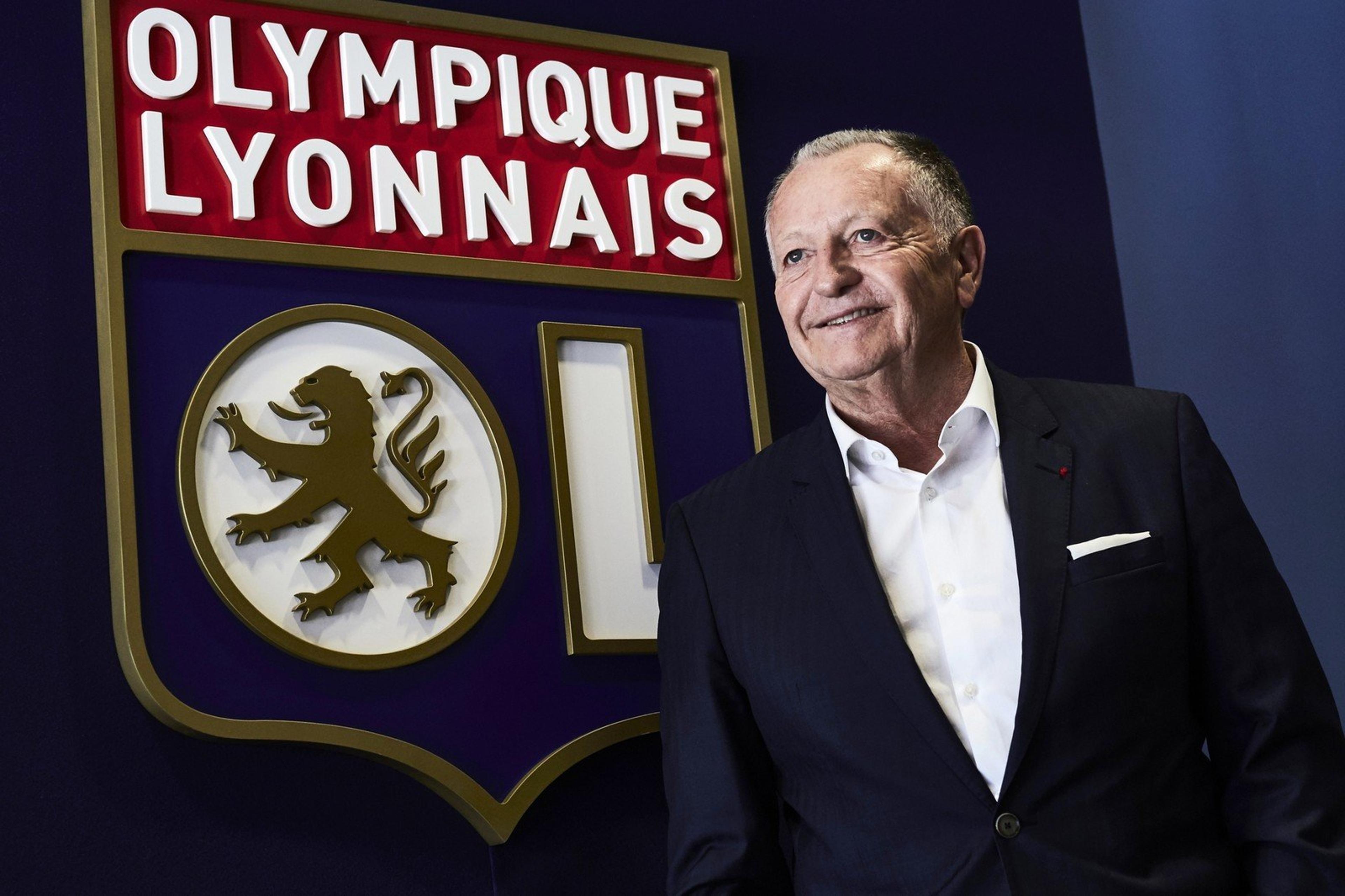 Presidente do Lyon se opõe ao fim do encerramento do Francês