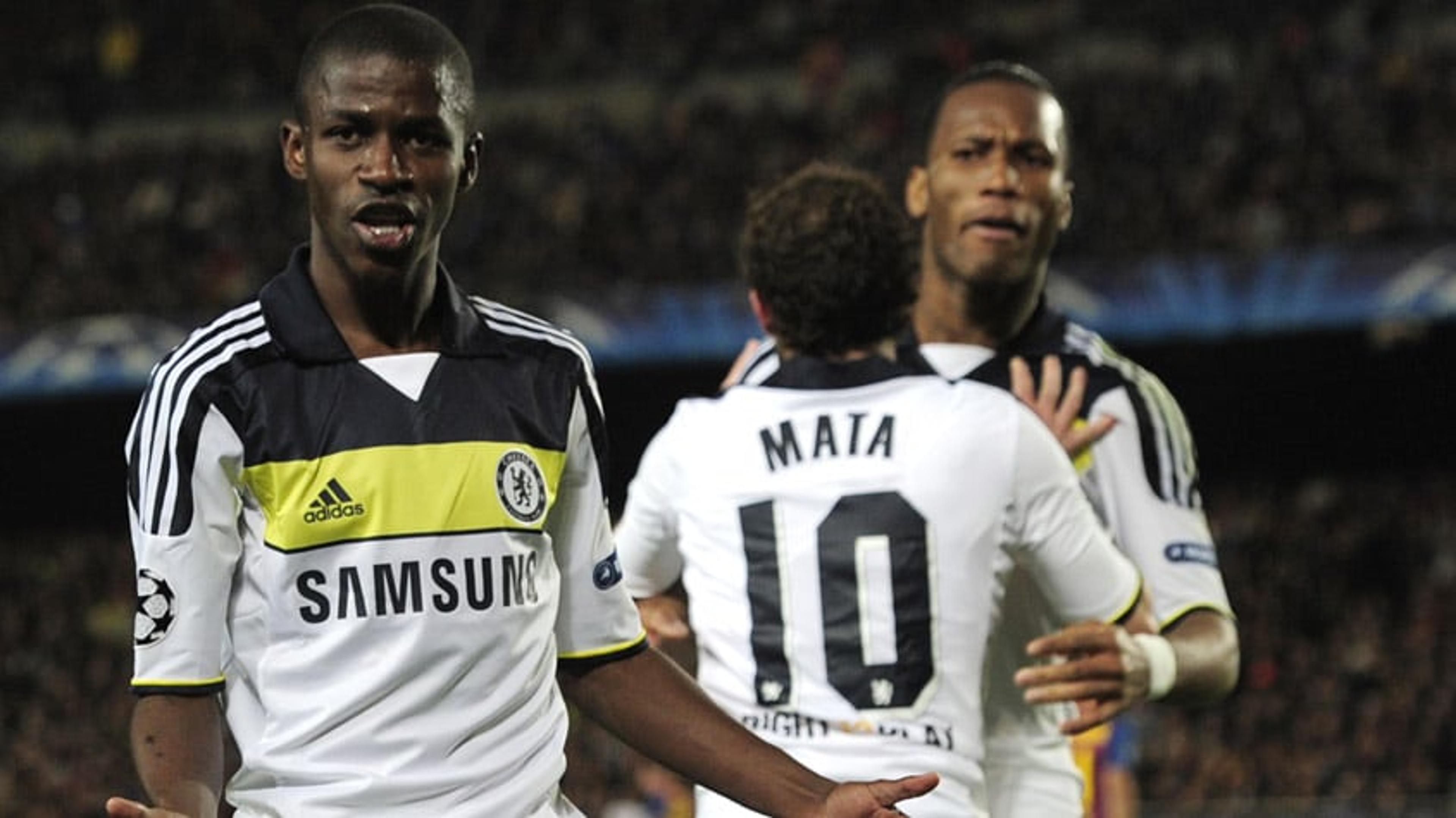 Ramires fala de gol sobre o Barcelona em 2012: ‘Mais lembrado que o título’