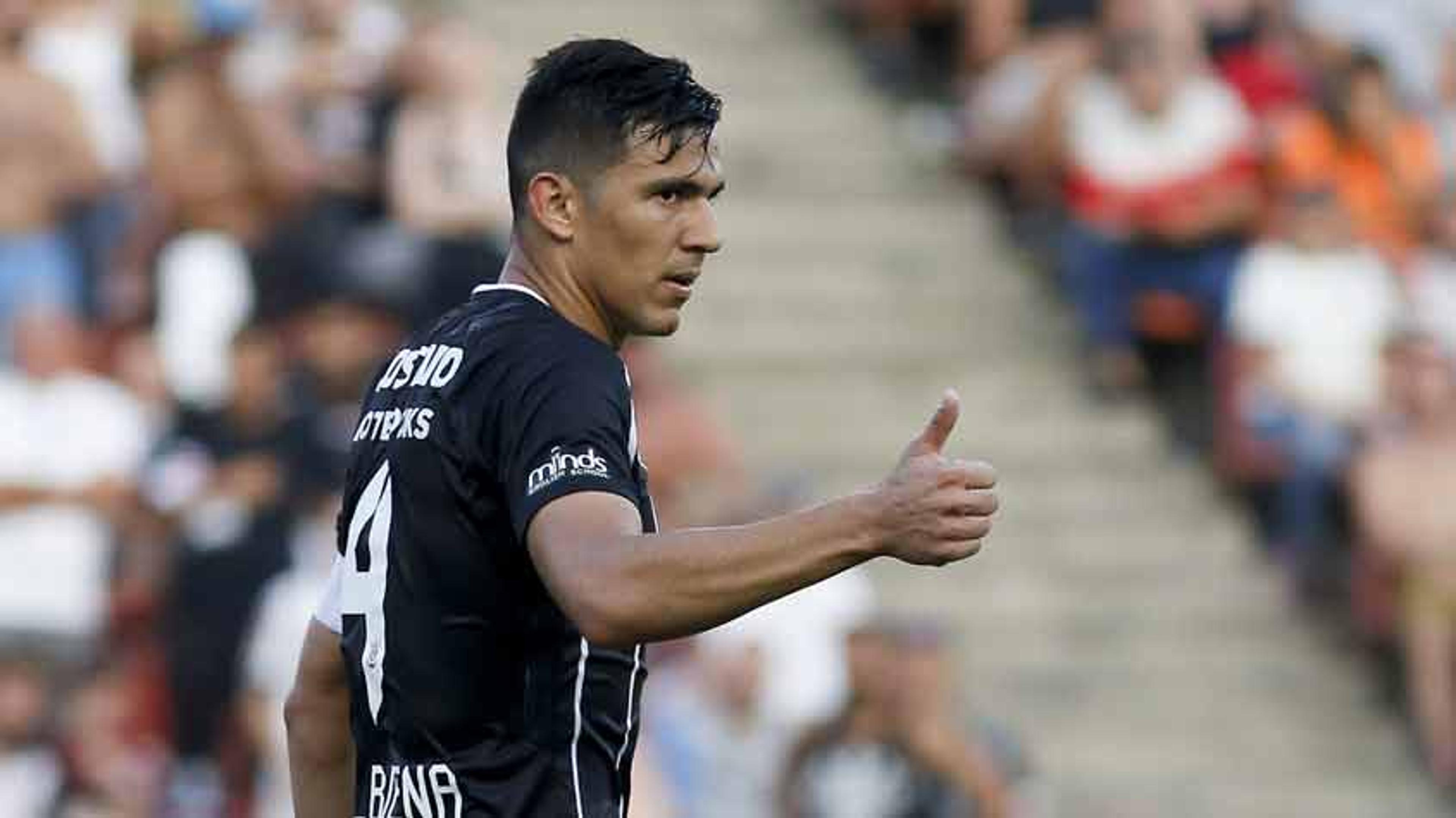 Paraguaios conseguem liberação e reforçam Corinthians nas quartas